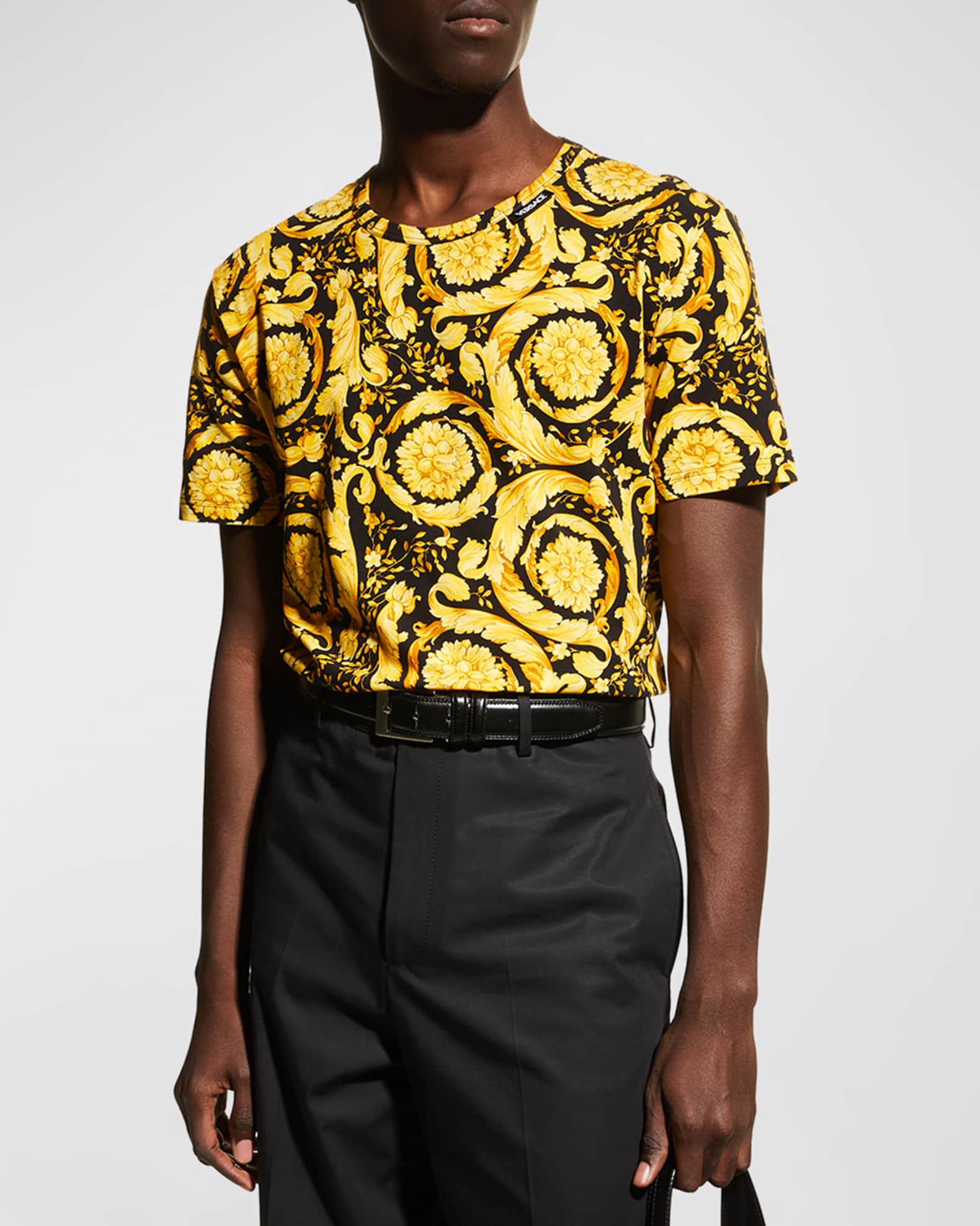 Tシャツ・カットソー VERSACE FORMAL SHIRT BAROCCO 92 FOULARD ON SILK TWILL Versace Barocco 92 foulard shirt silk twill | The Fashion Square