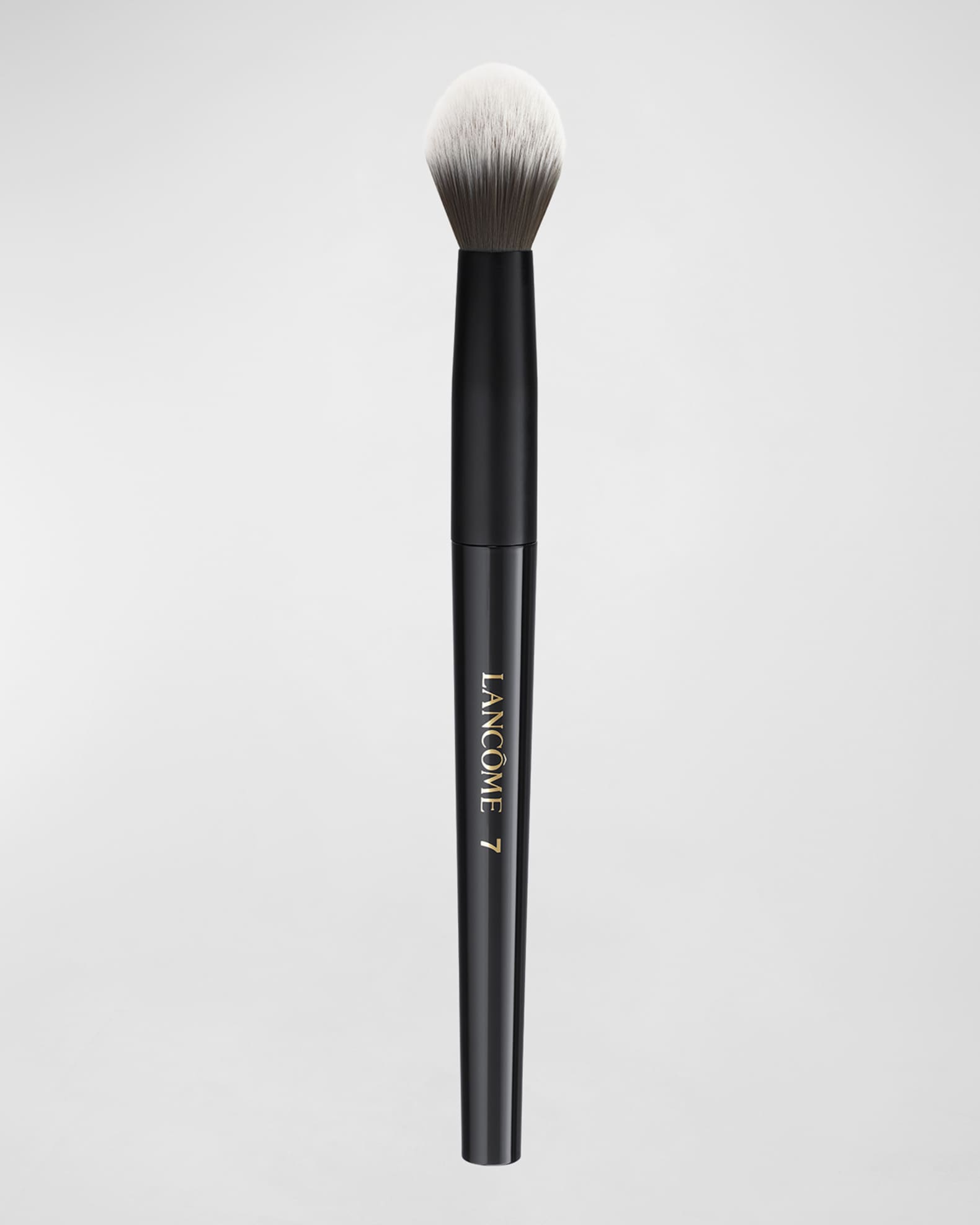 Contour Brush 7 Tapered Brush for Contour Application