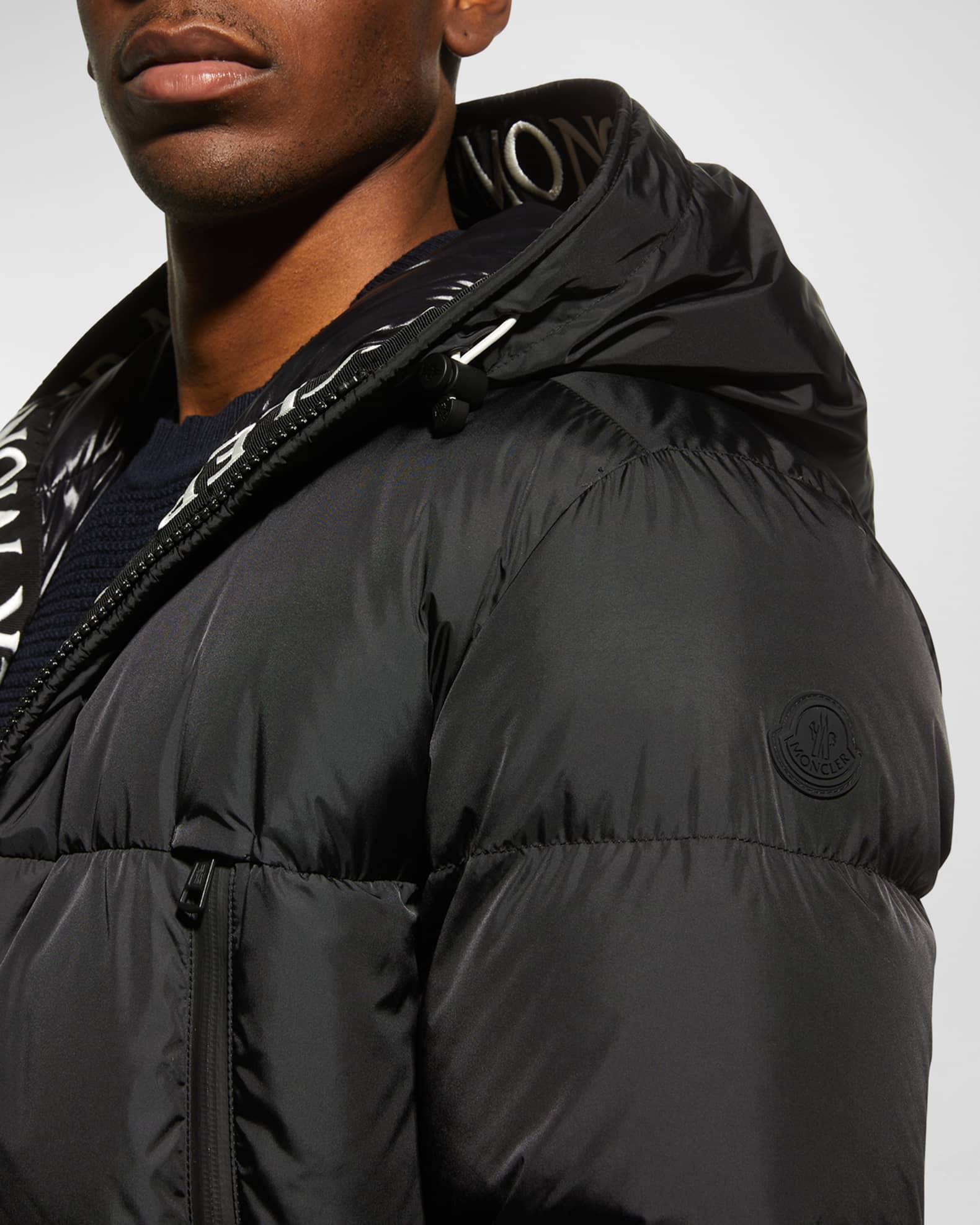 Moncler montclar logo trim down jacket on sale