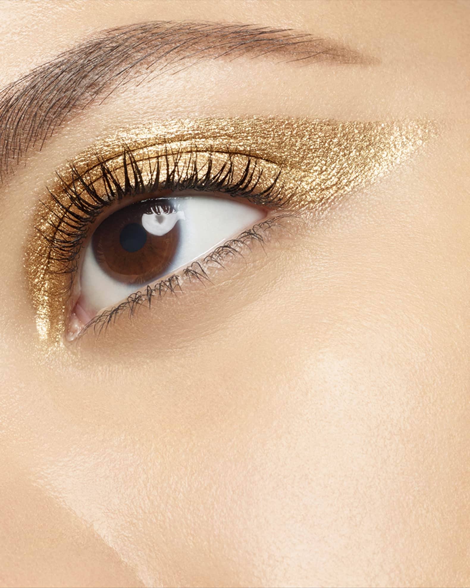 Sequin crush eyeshadow top