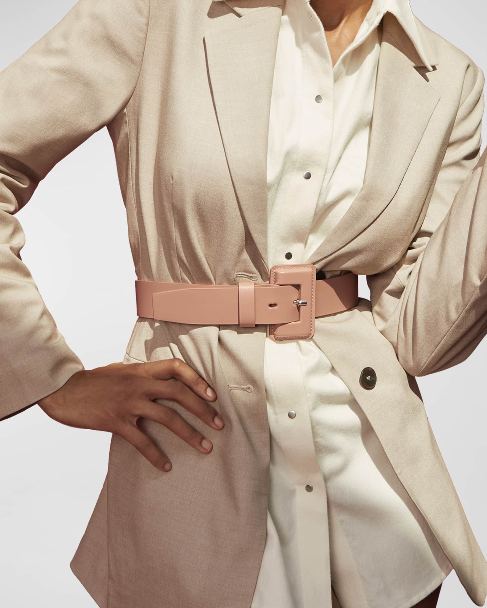 La Merveilleuse Calf Leather Belt in Taupe