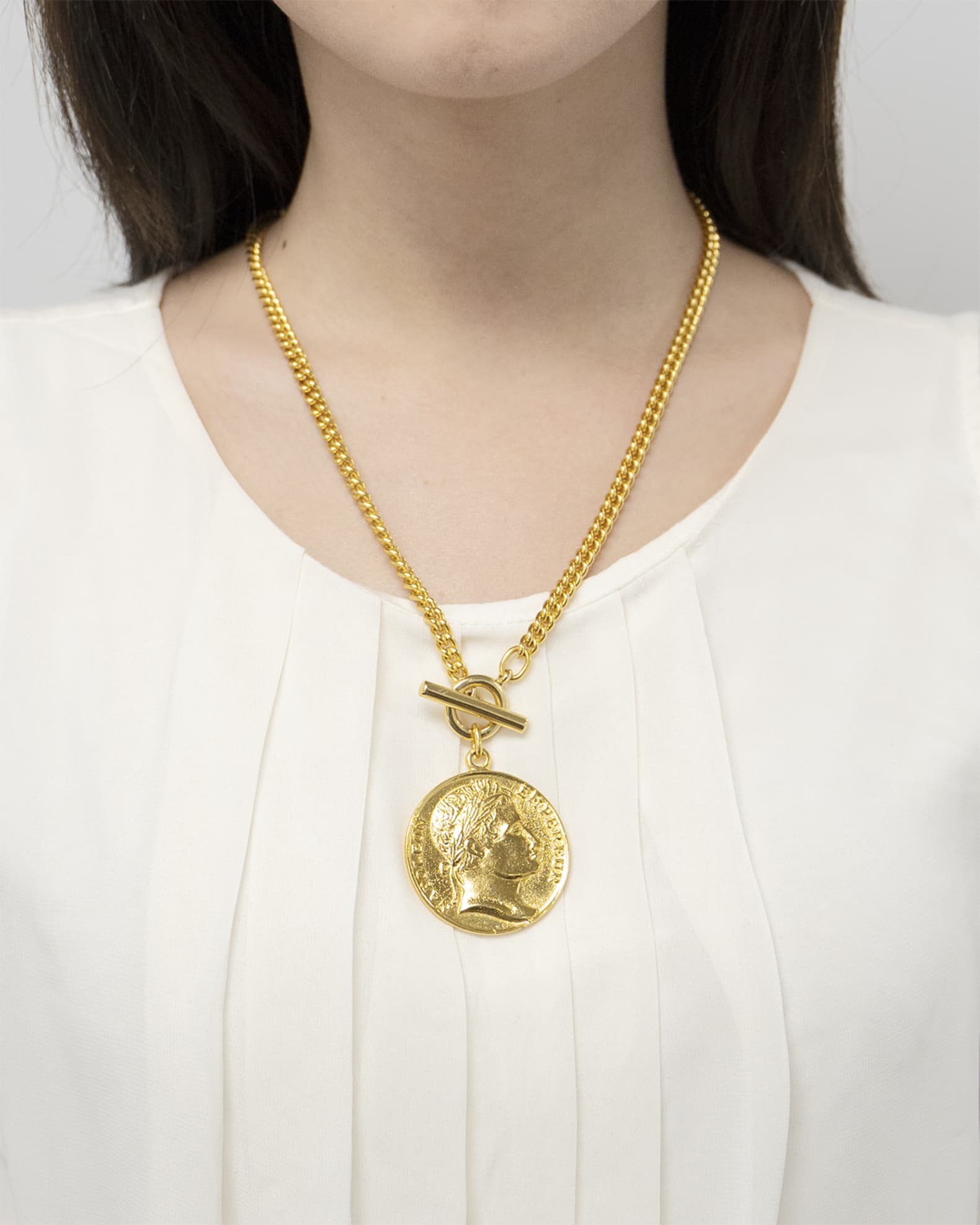ファッション通販 安い Necklace Pendant Coin Gold Ben-Amun | Marcus Neiman アクセサリー