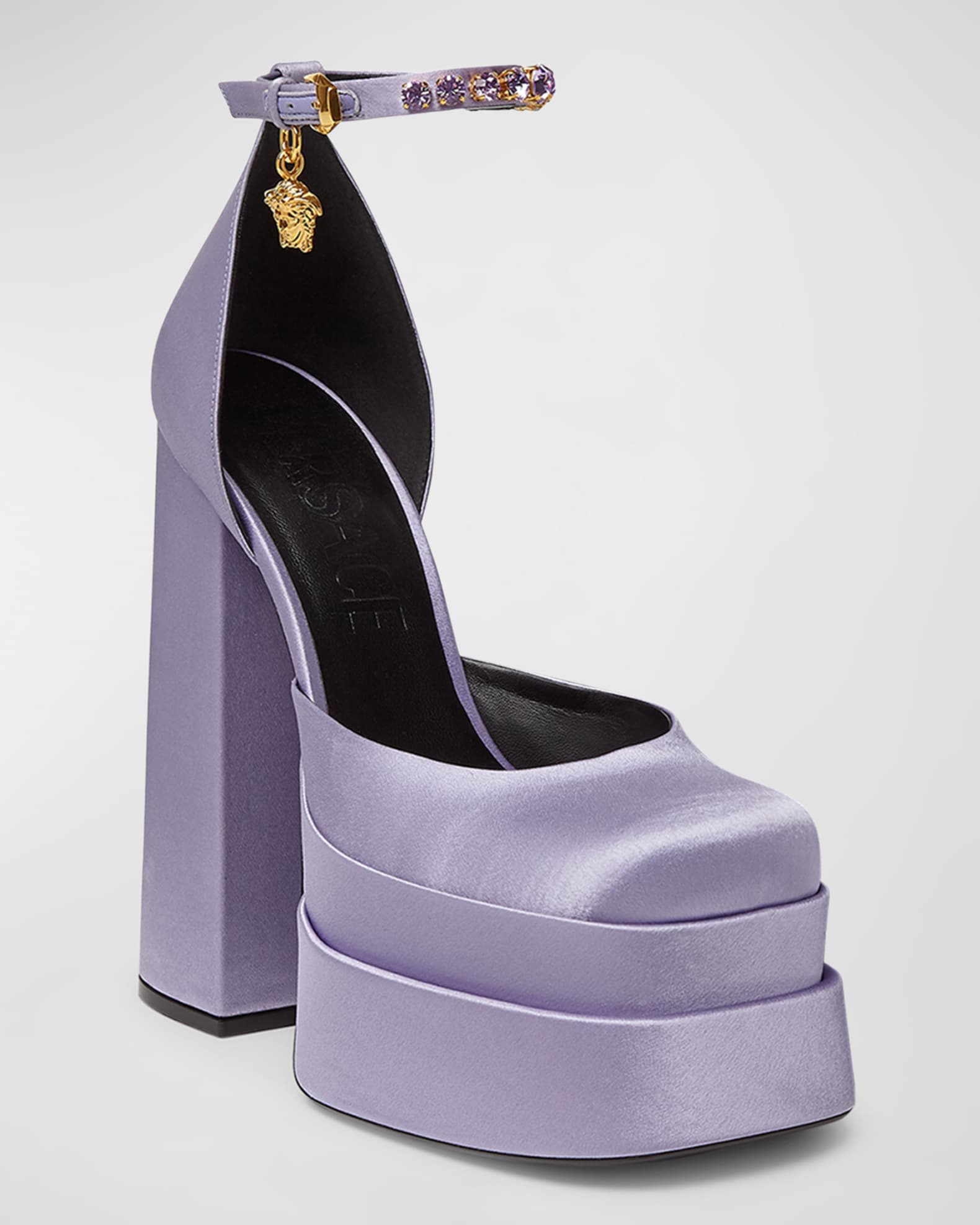 medusa aevitas platform sandals