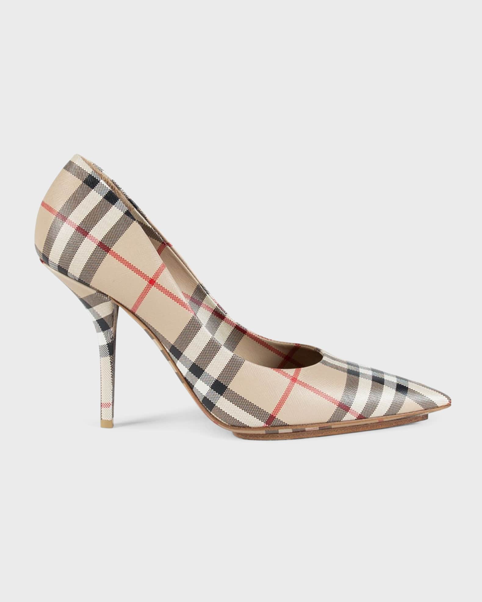 Burberry trainers 2025 womens sale
