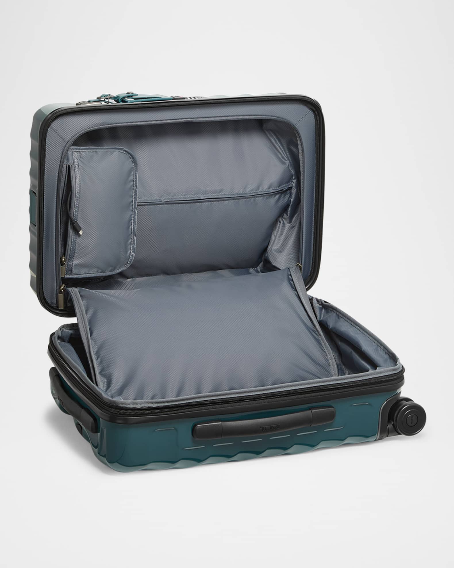 International Expandable 4-Wheel Carry On Luggage 1