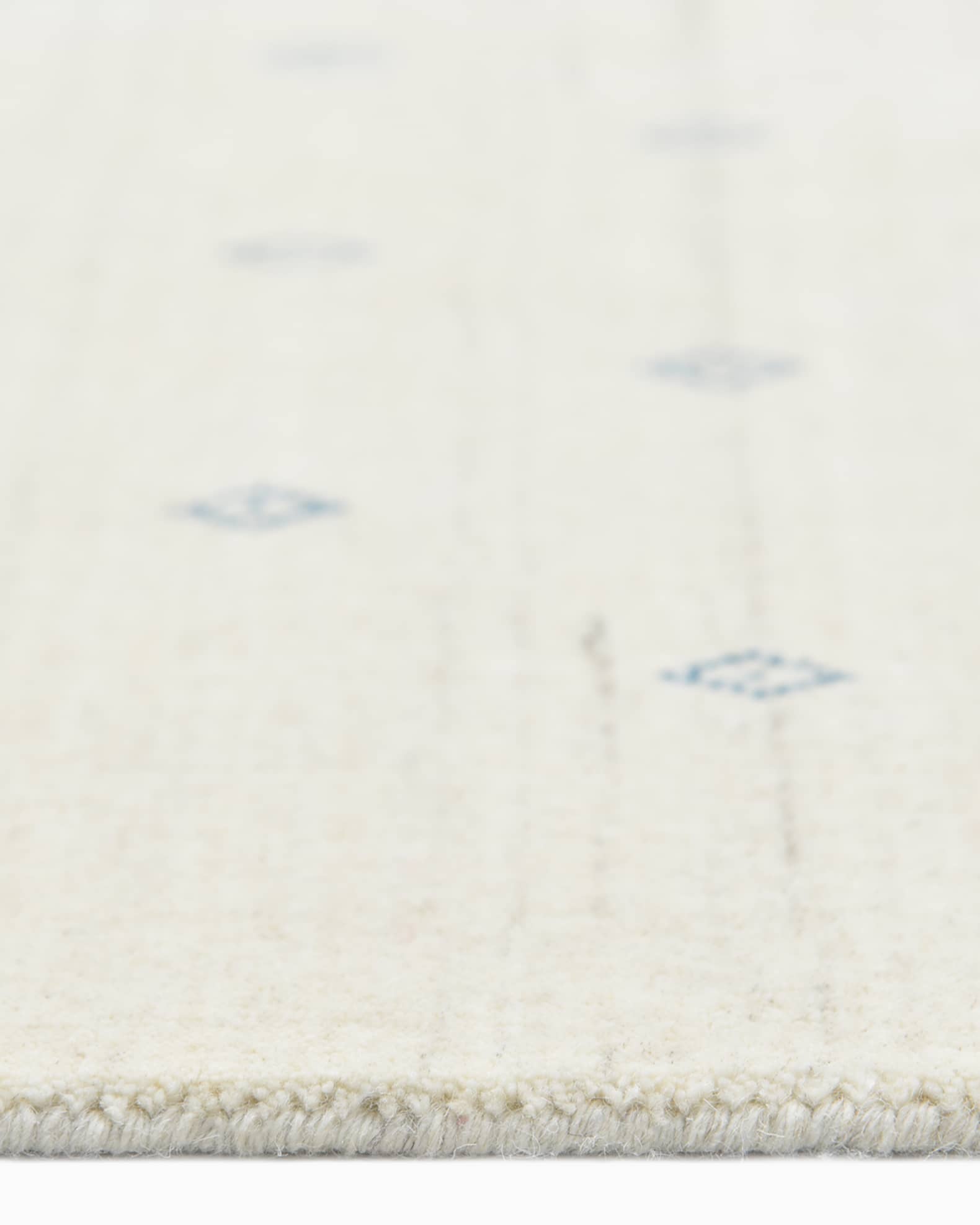 Solo Rugs Simi HandLoomed Rug, Snow 5' x 8' Neiman Marcus