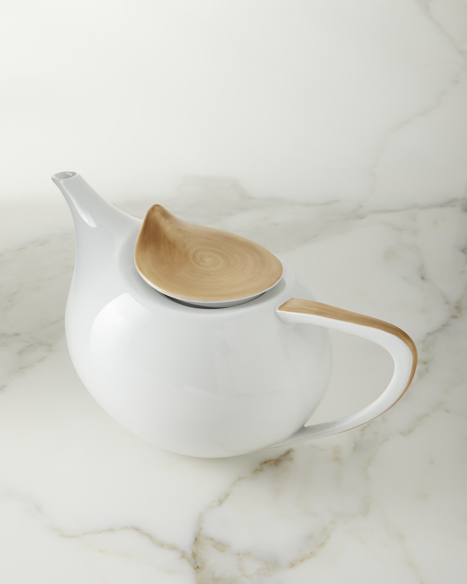 Brushstroke Gold Teapot 0