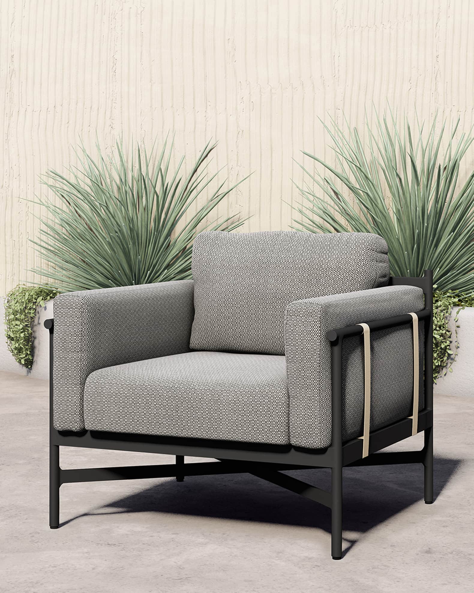 Hearst Outdoor Chair 0