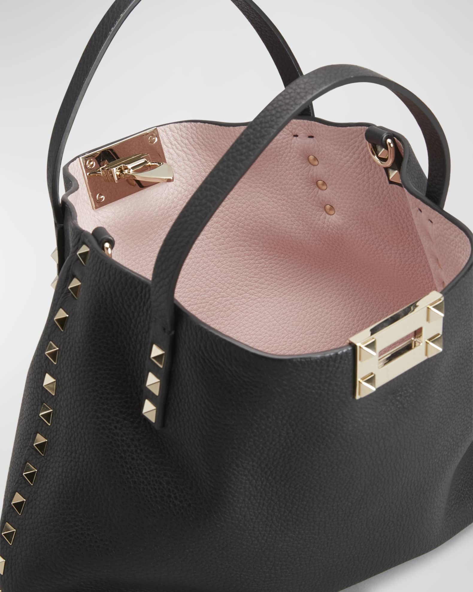 トートバッグ VALENTINO GARAVANI ROCKSTUD SMALL GARNET CALFSKIN SHOPPING B Valentino Garavani Rockstud Grainy Calfskin Tote Bag | Saks