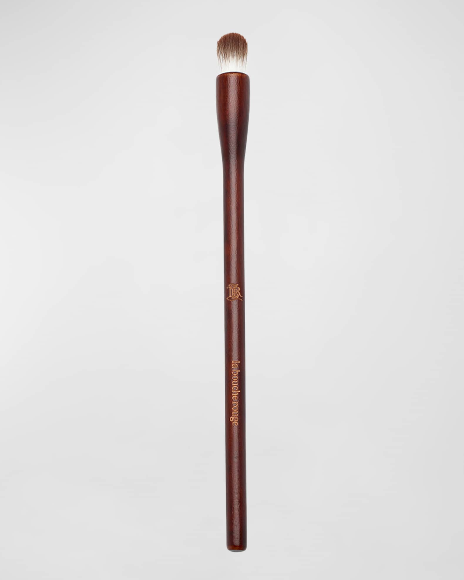 La Bouche Rouge Eye Shadow Brush Shader