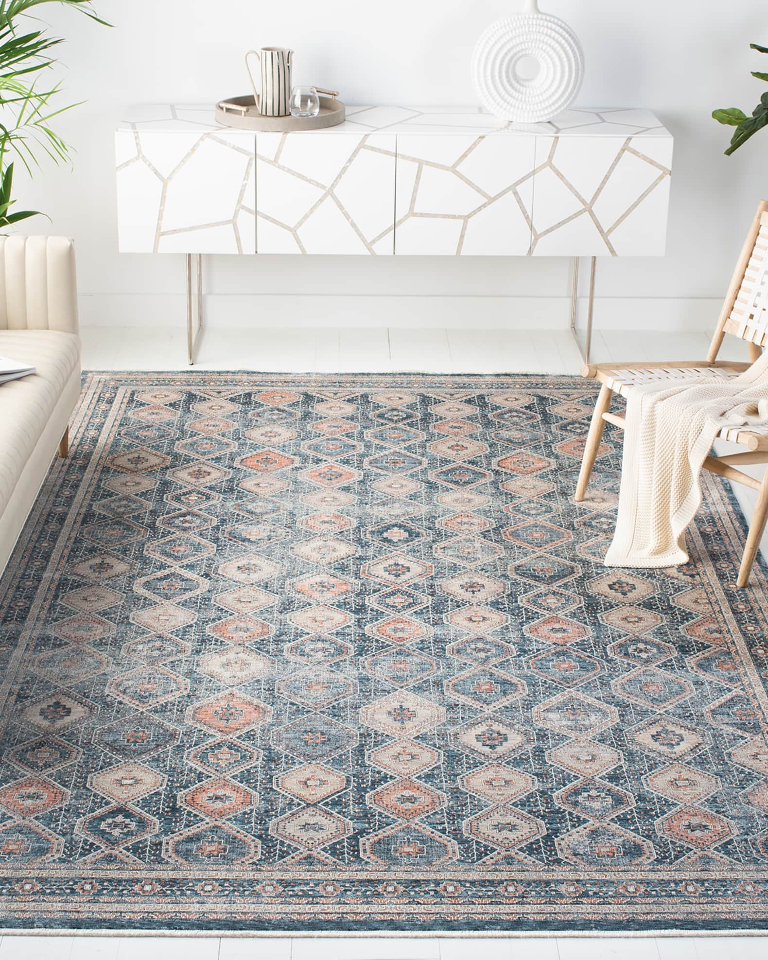 Holly Power-Loomed Rug 0