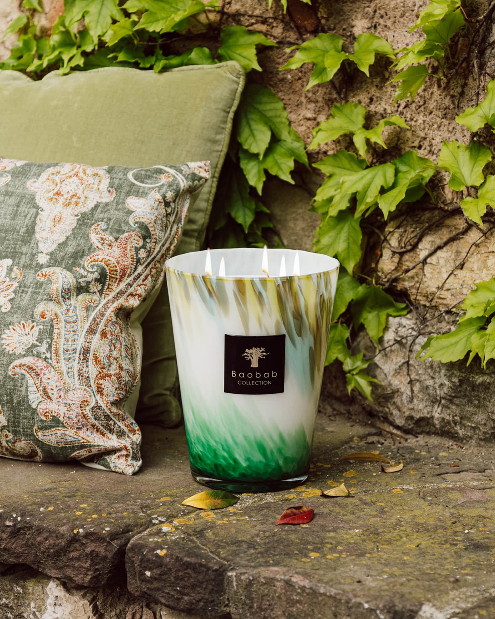 Max 10 Eden Forest Scented Candle 1