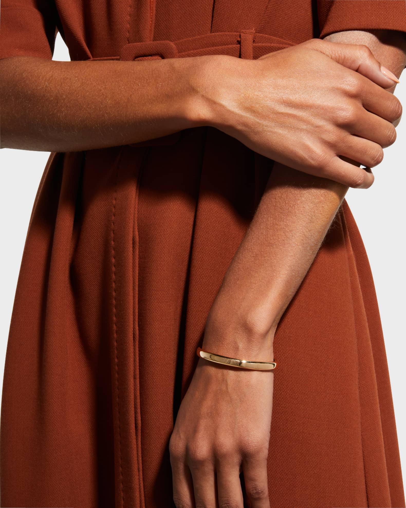Iconica 18K Rose Gold Bangle Bracelet 1