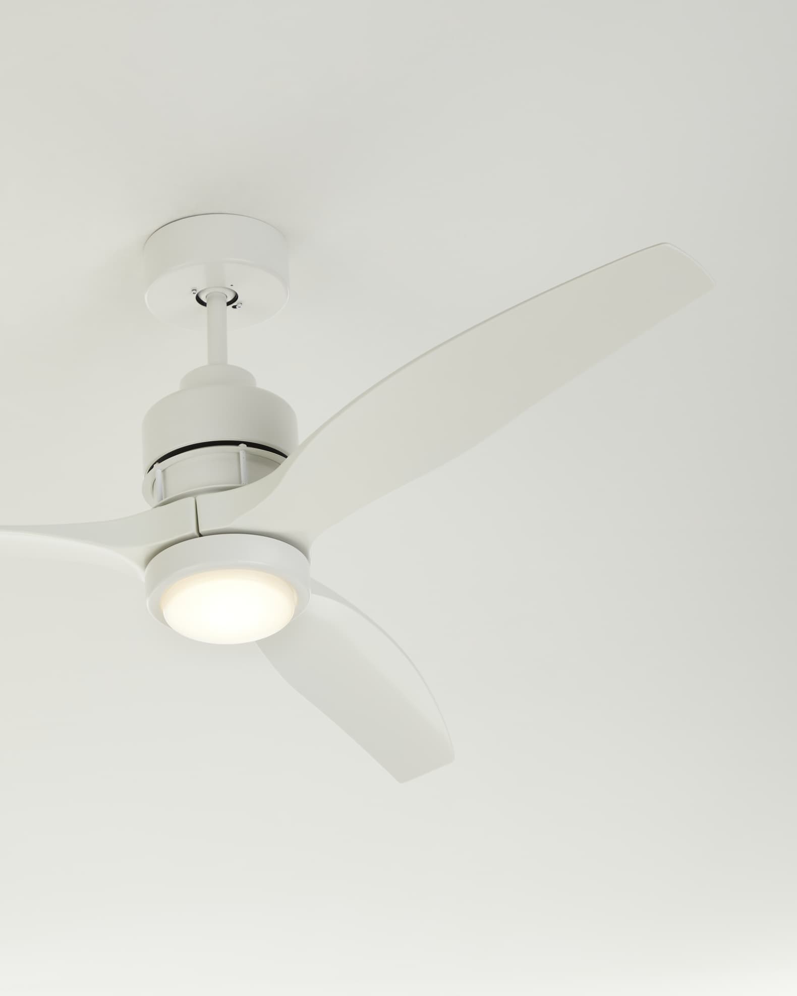 Wifi 52" Sonnet Ceiling Fan 1