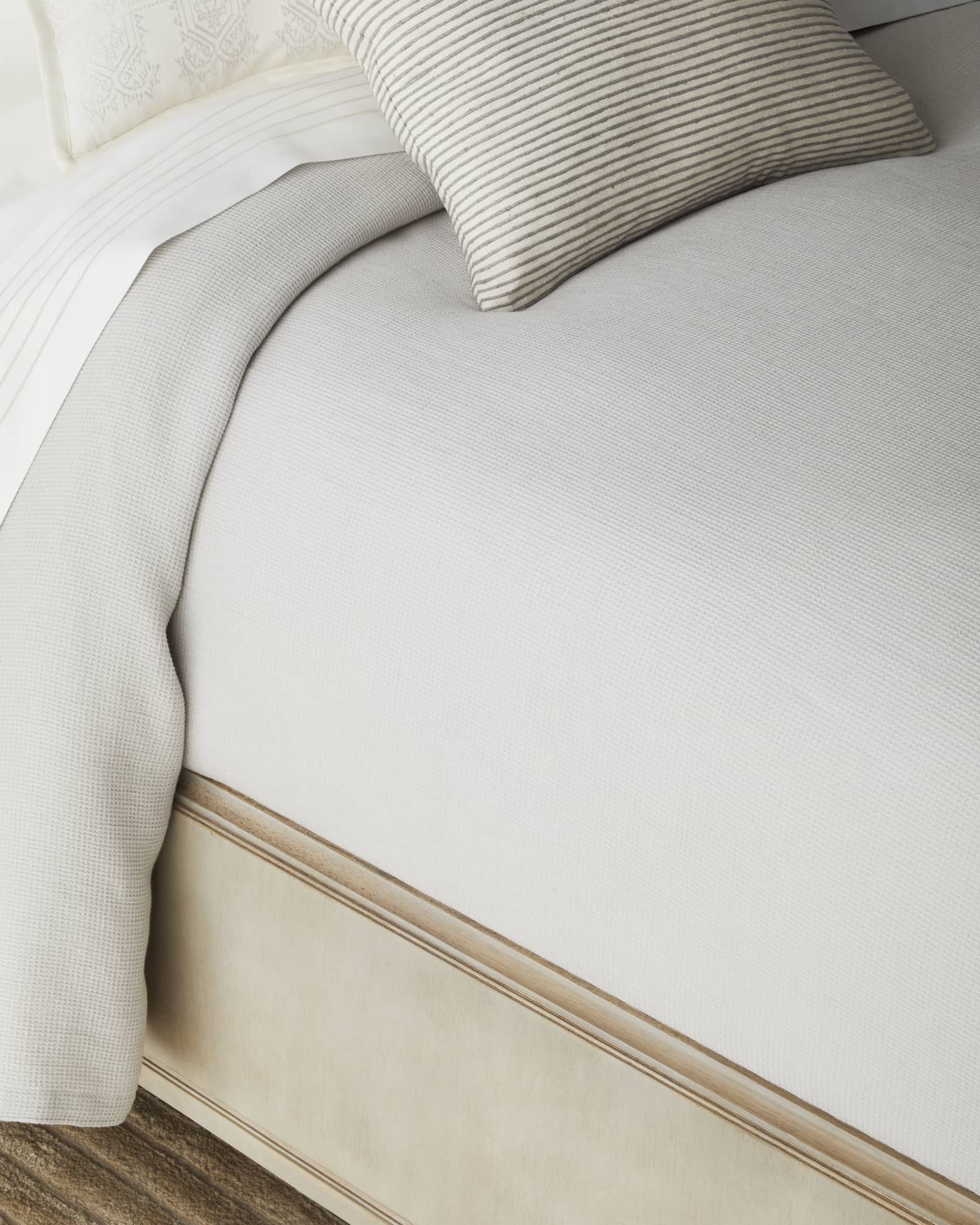 Ralph lauren coverlet queen shop