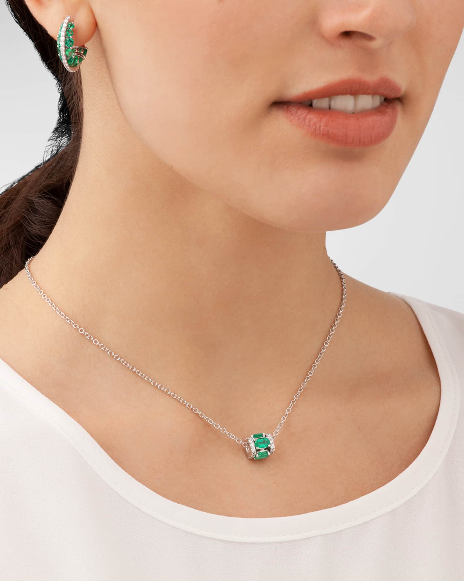Procida 18K White Gold Emerald and Diamond Pendant Necklace 1