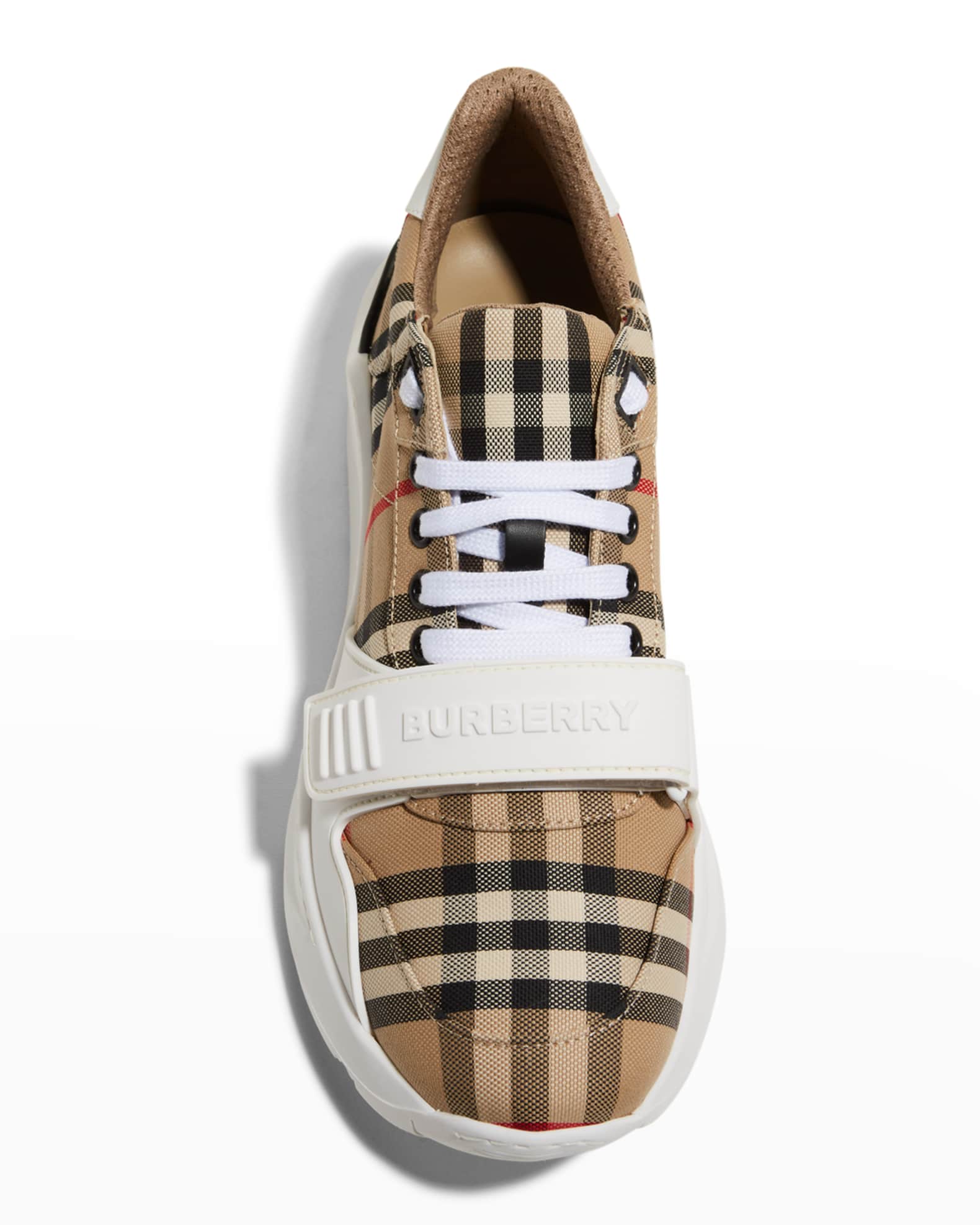 Burberry shoes top greece