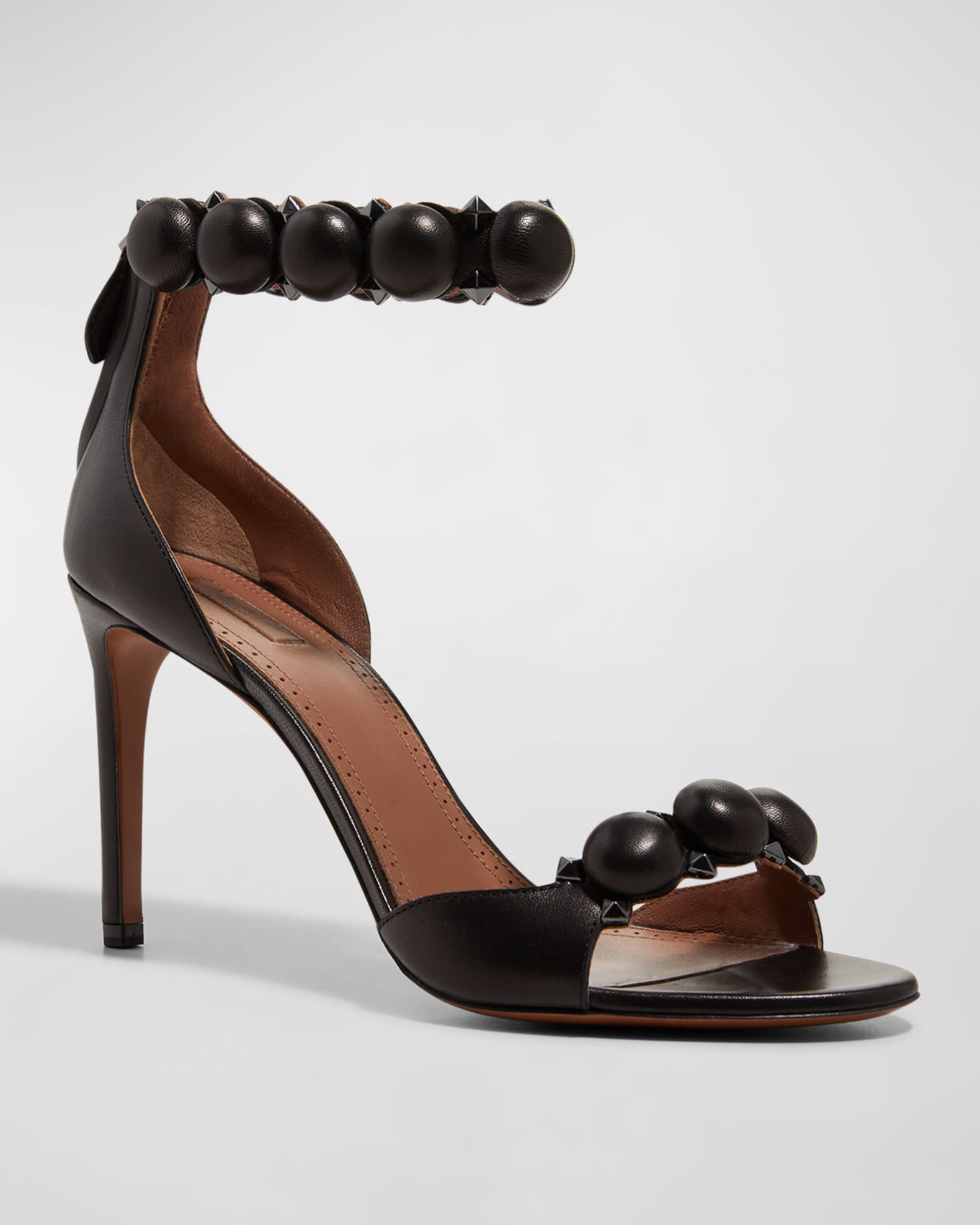 La Bombe 90 Patent Leather Sandals in Red - Alaia