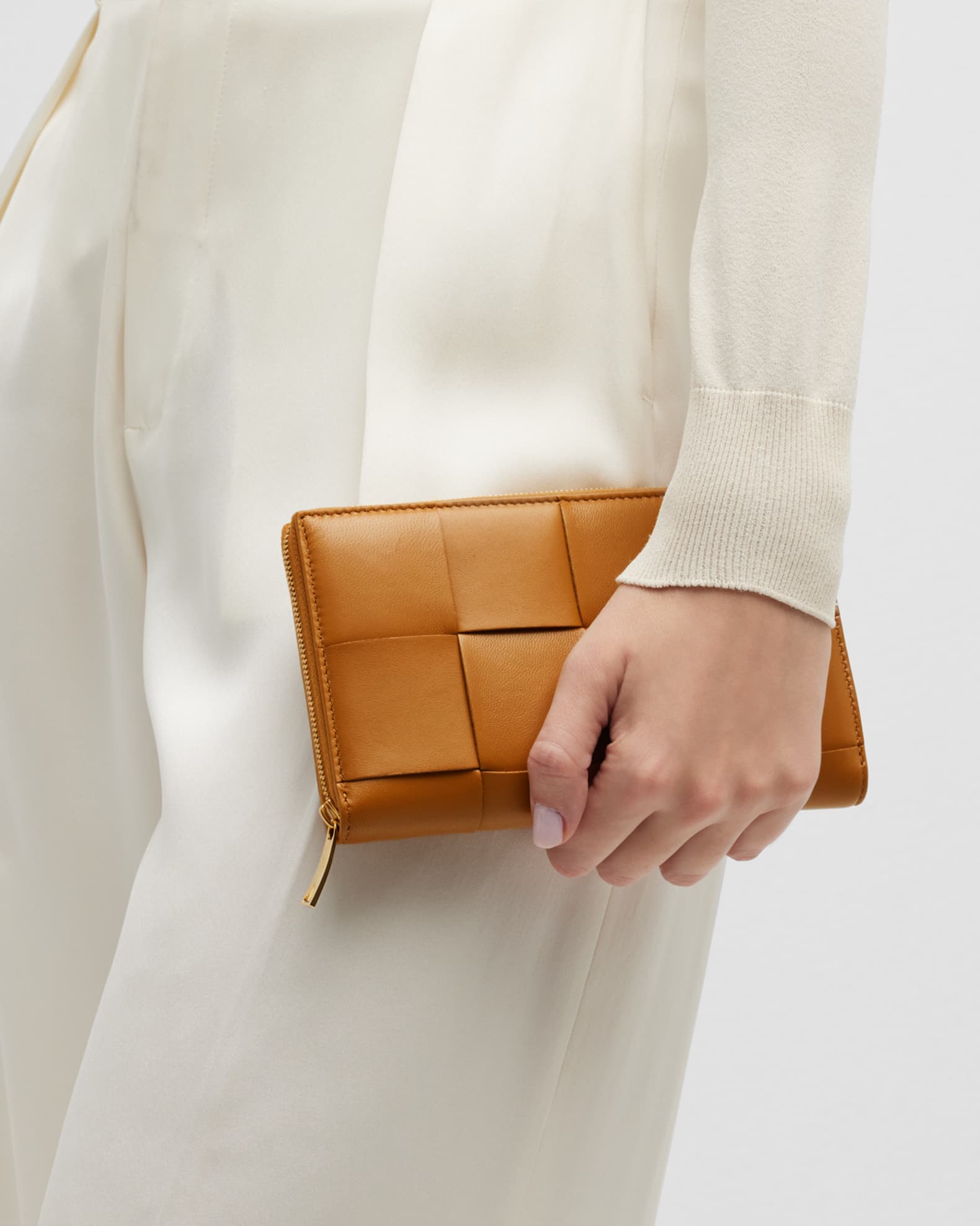 【BOTTEGA VENETA】CASSETTE ZIP AROUND WALLET Bottega Veneta Cassette Zip-Around Wallet | Neiman Marcus