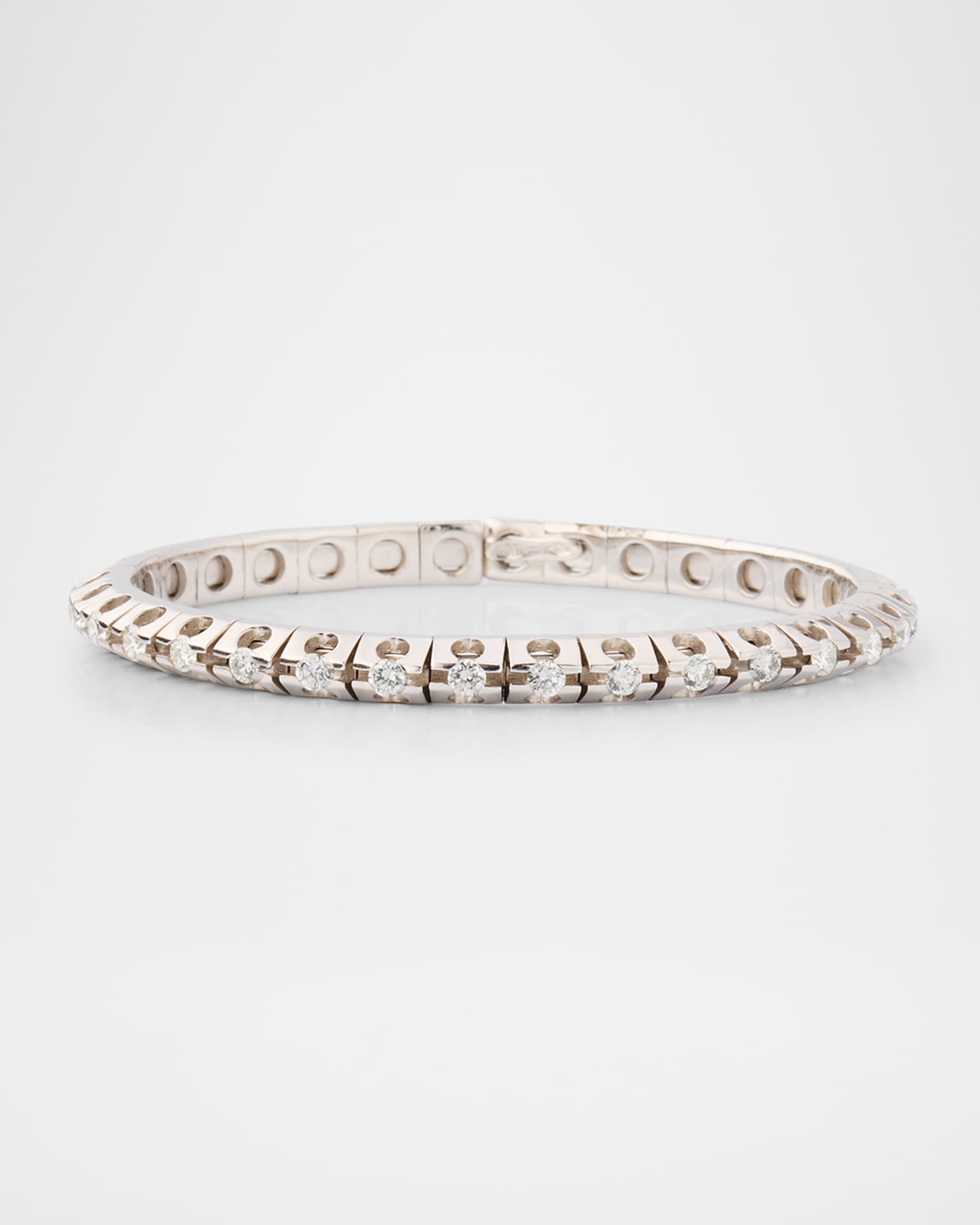 18K White Gold Round Diamond Cuff Bangle Bracelet 0