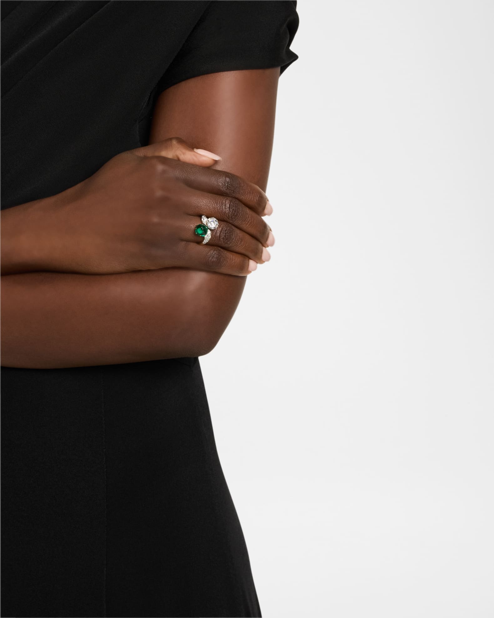 Estate 18K Yellow Gold French Victorian Ring with Colombian Emerald and Diamonds 1
