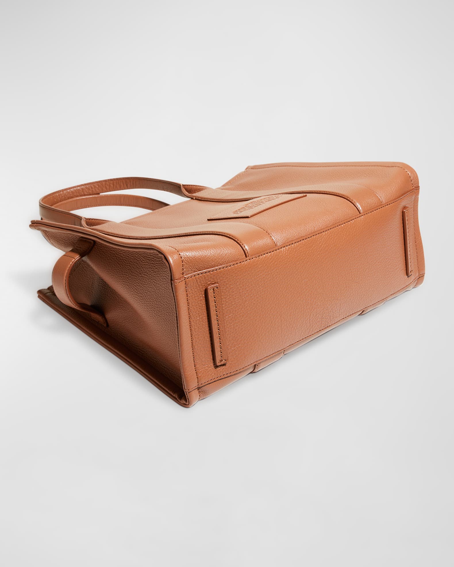 新作★Marc Jacobs★4P4HTT008H01 large Leather Tote Leather Standard Supply Large Tote | Marc Jacobs | Official Site