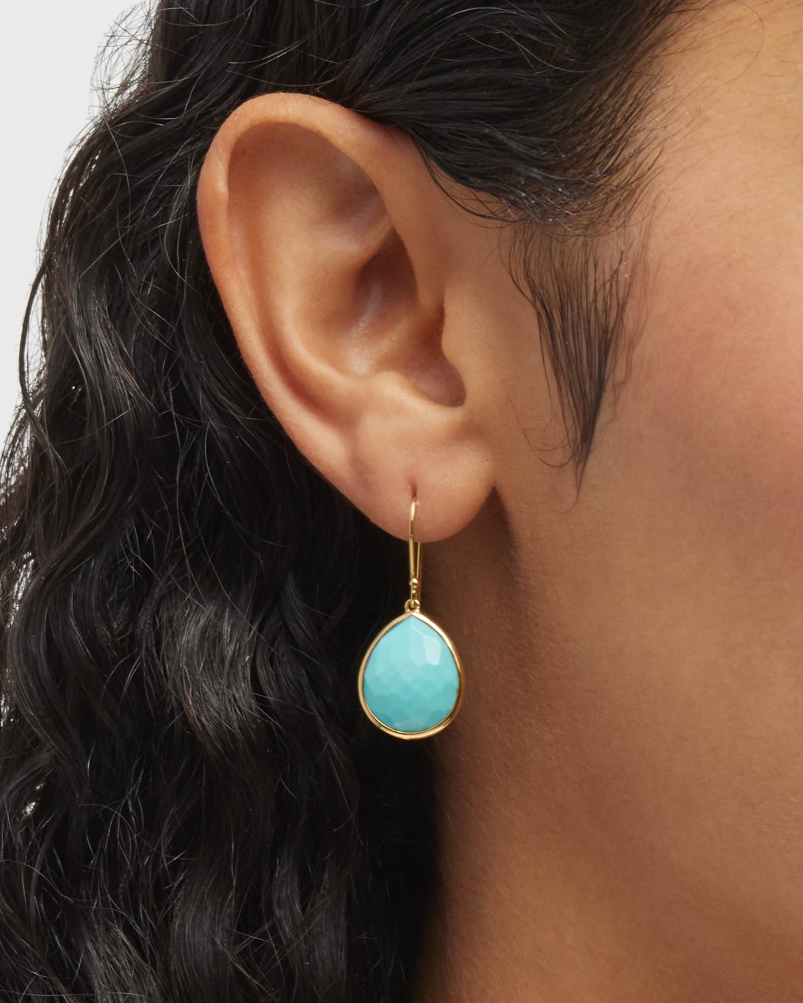 Small Teardrop Earrings in 18K Gold 1