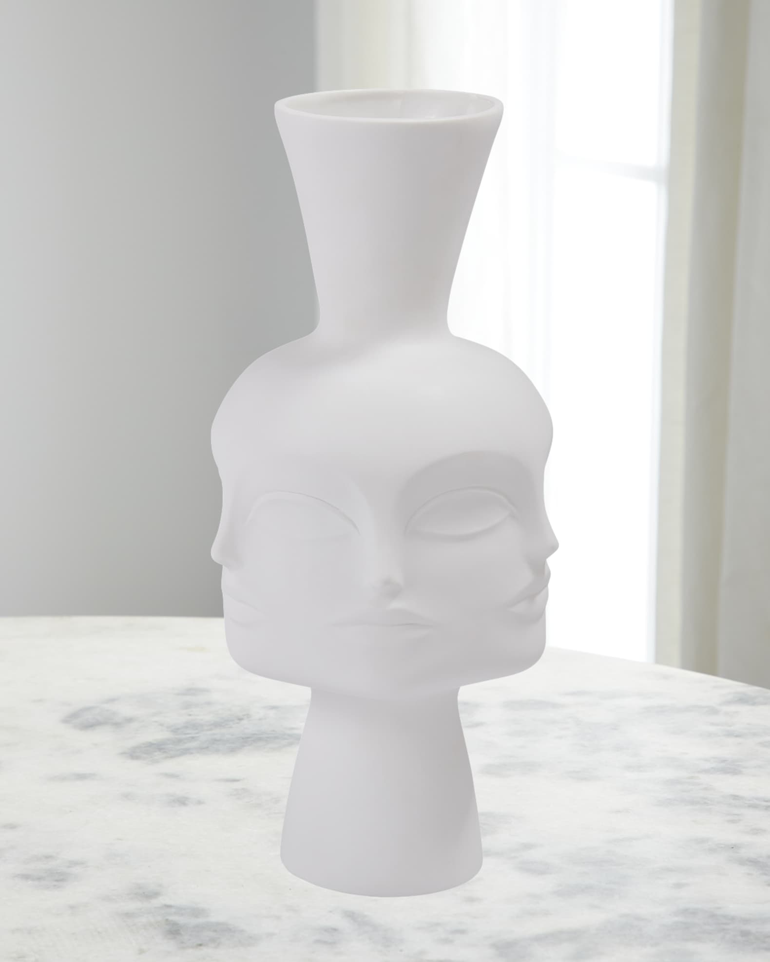 Dora Maar Bowtie Vase 0