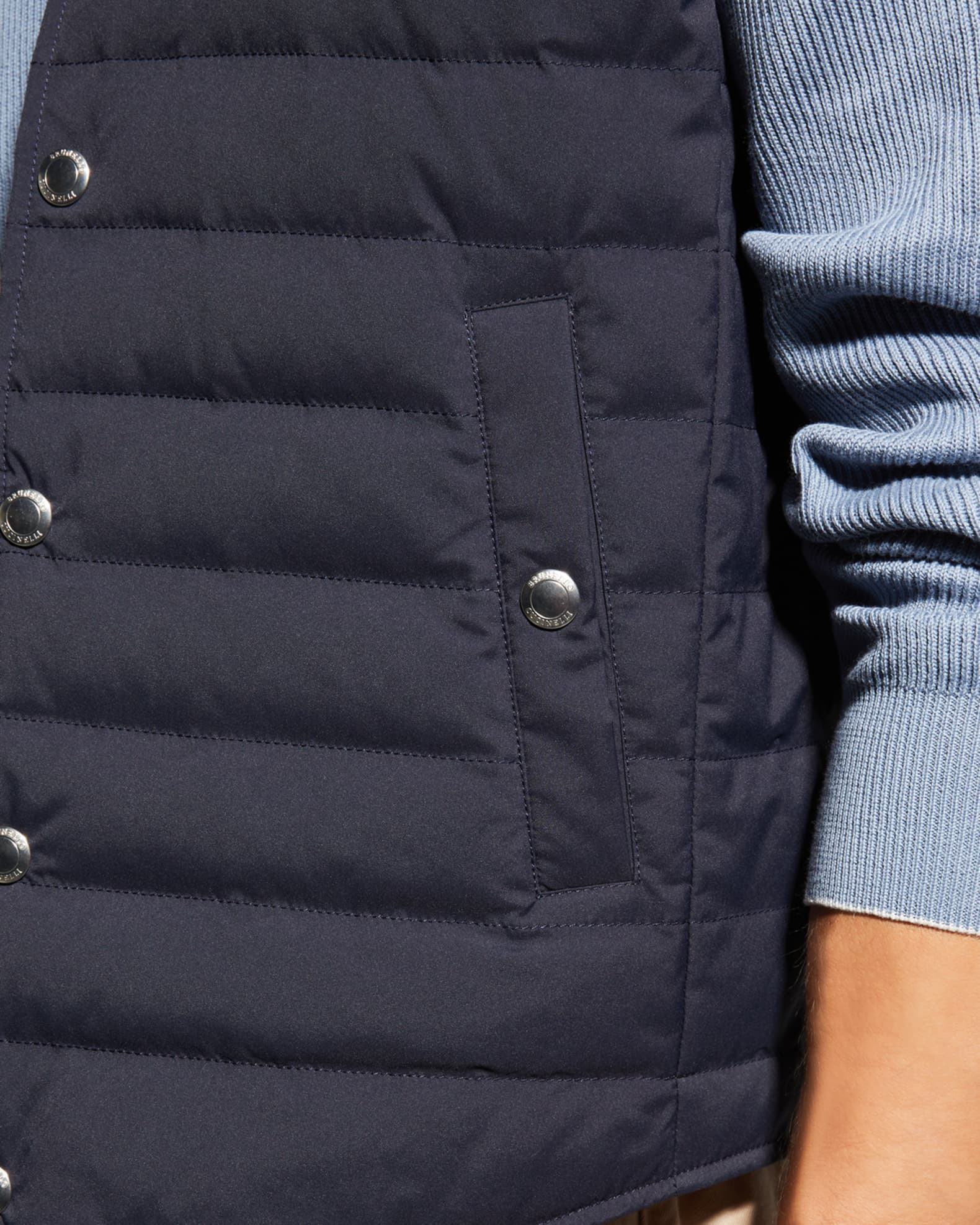 ダウンベスト BRUNELLO CUCINELLI FW25 PIUMINO S/M (MG9277778 C9663) Brunello Cucinelli Men's Hooded Down Vest | Neiman Marcus