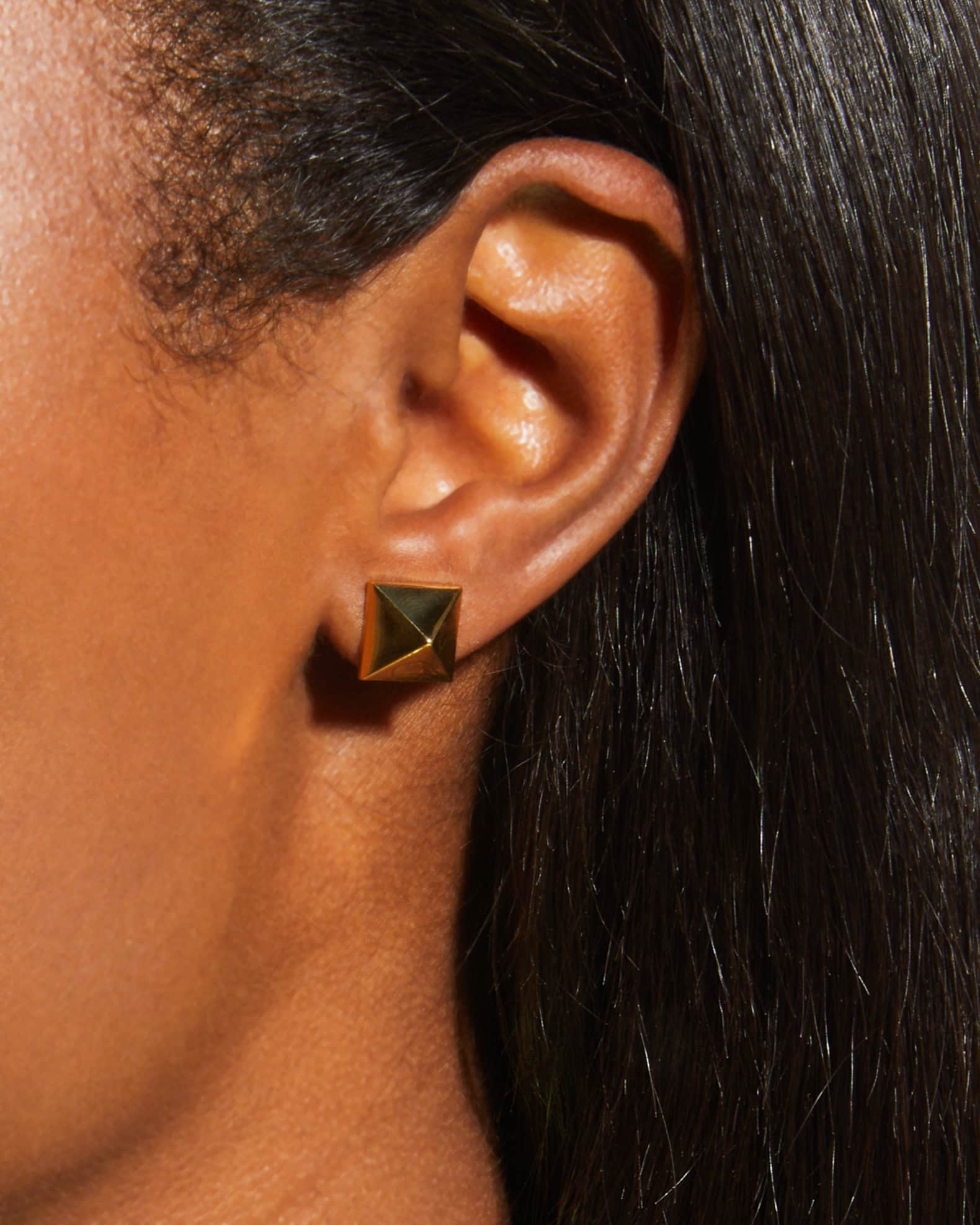 Valentino stud earrings outlet