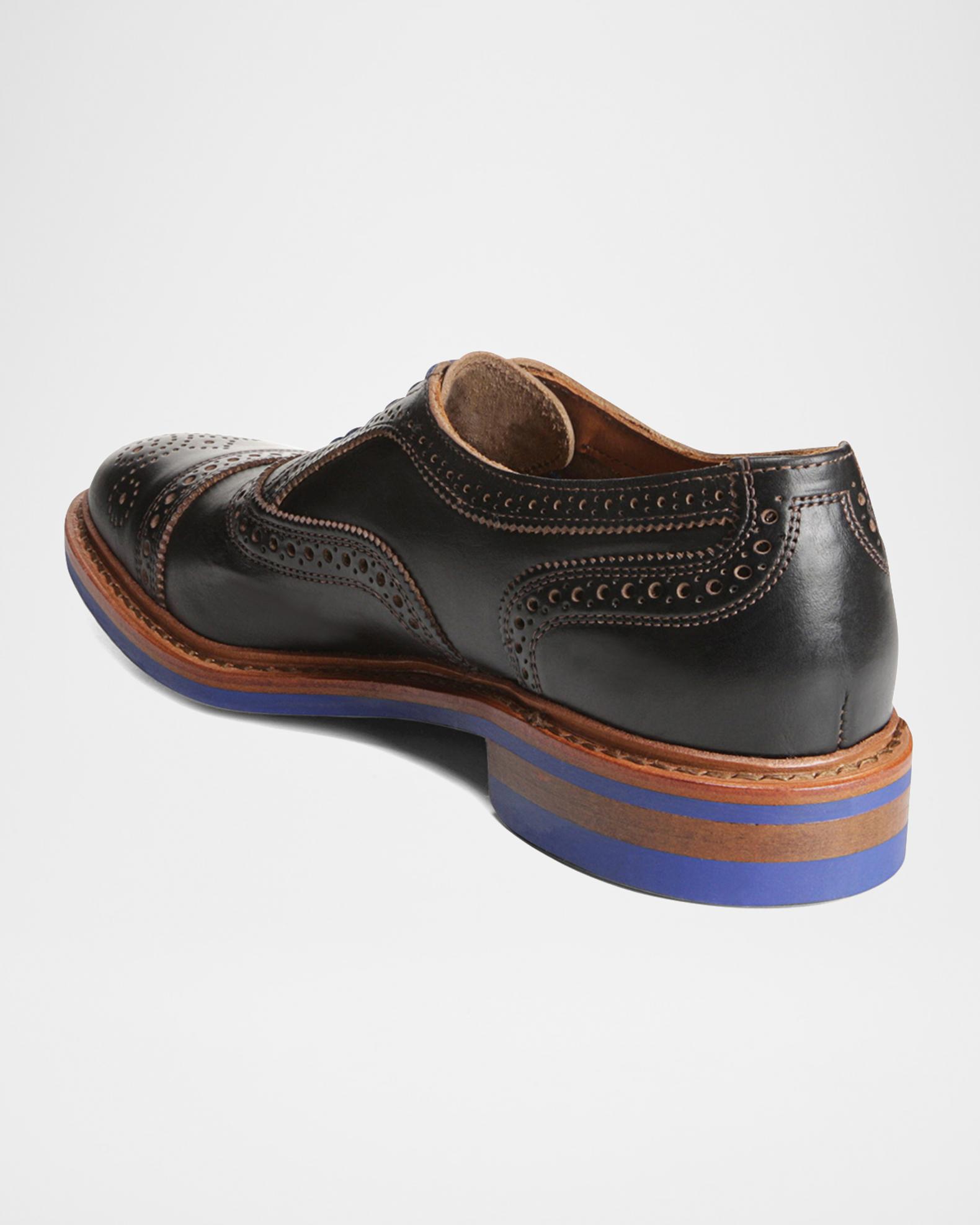 Allen Edmonds Men display picture 1