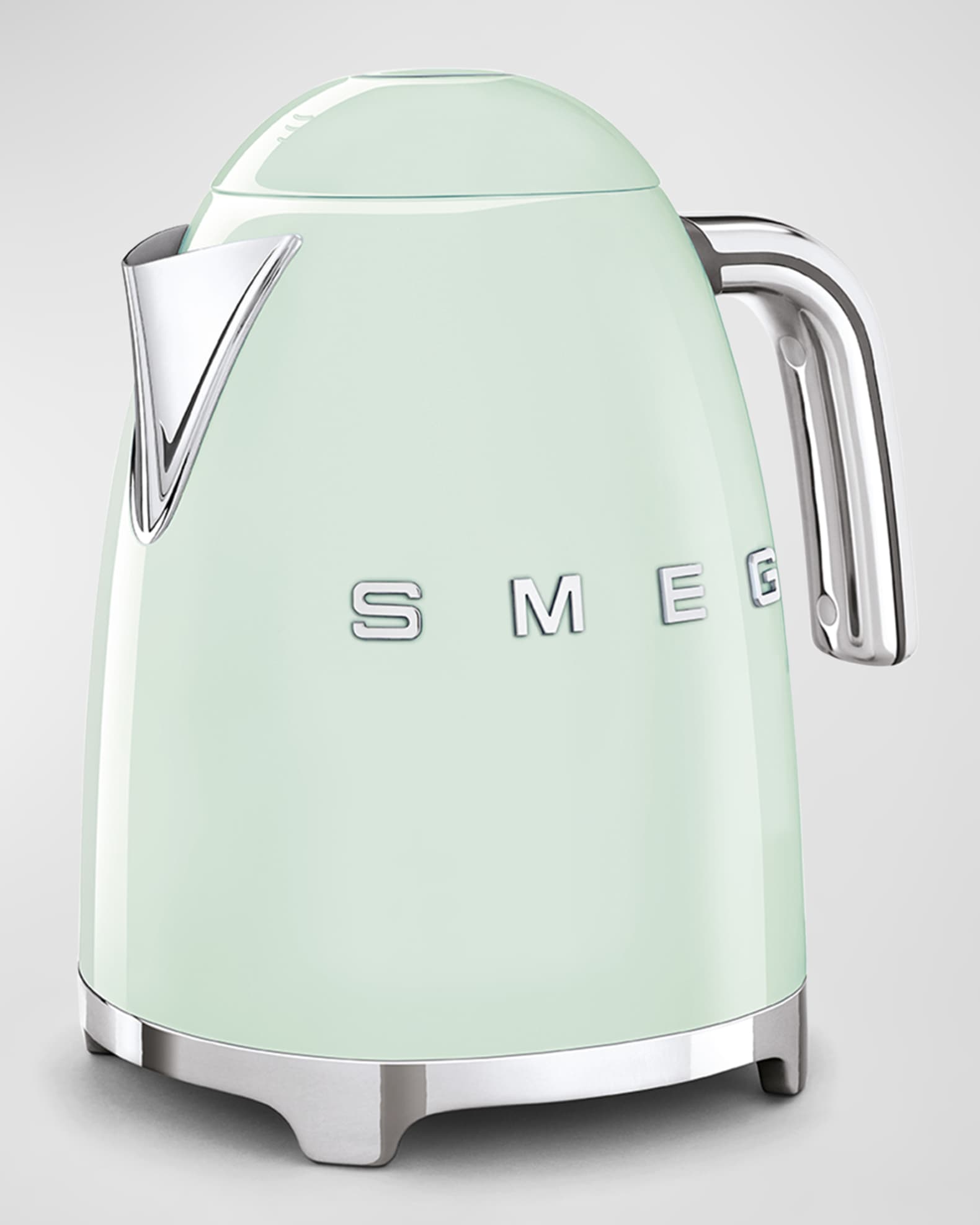 Smeg Retro Electric Kettle, Polished White Neiman Marcus