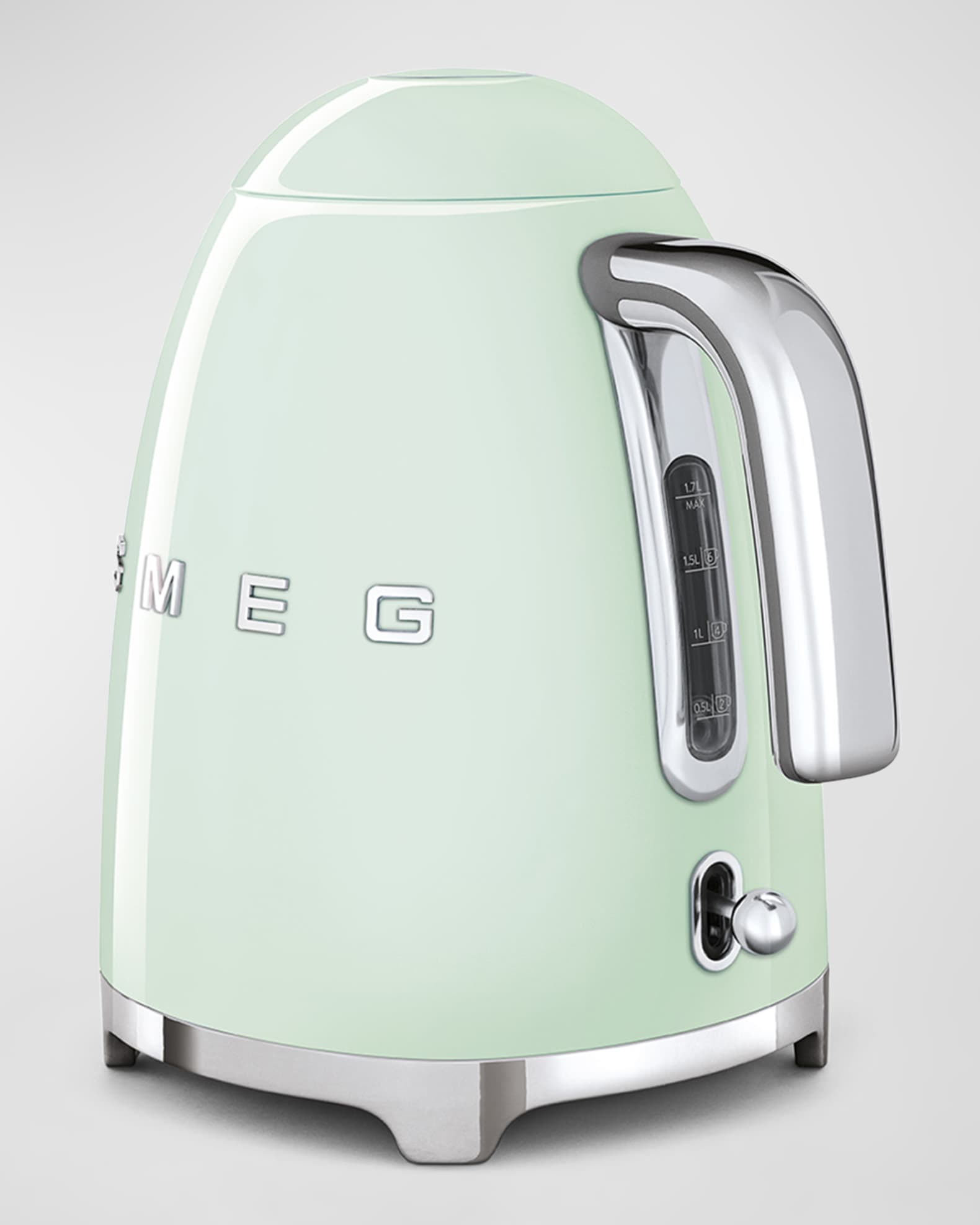 Smeg Retro Electric Kettle, Polished White Neiman Marcus