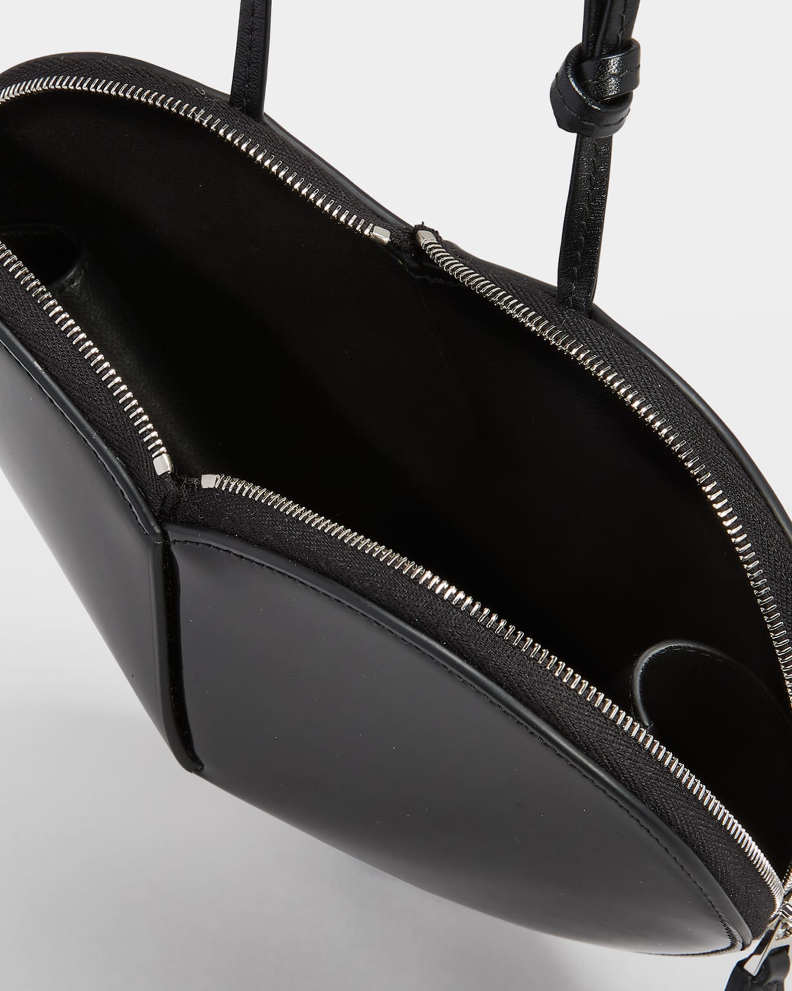 ショルダーバッグ・ポシェット ALAIA Le Coeur patent leather shoulder bag NOIR ALAIA Le Coeur Crossbody Bag in Patent Leather | Neiman Marcus