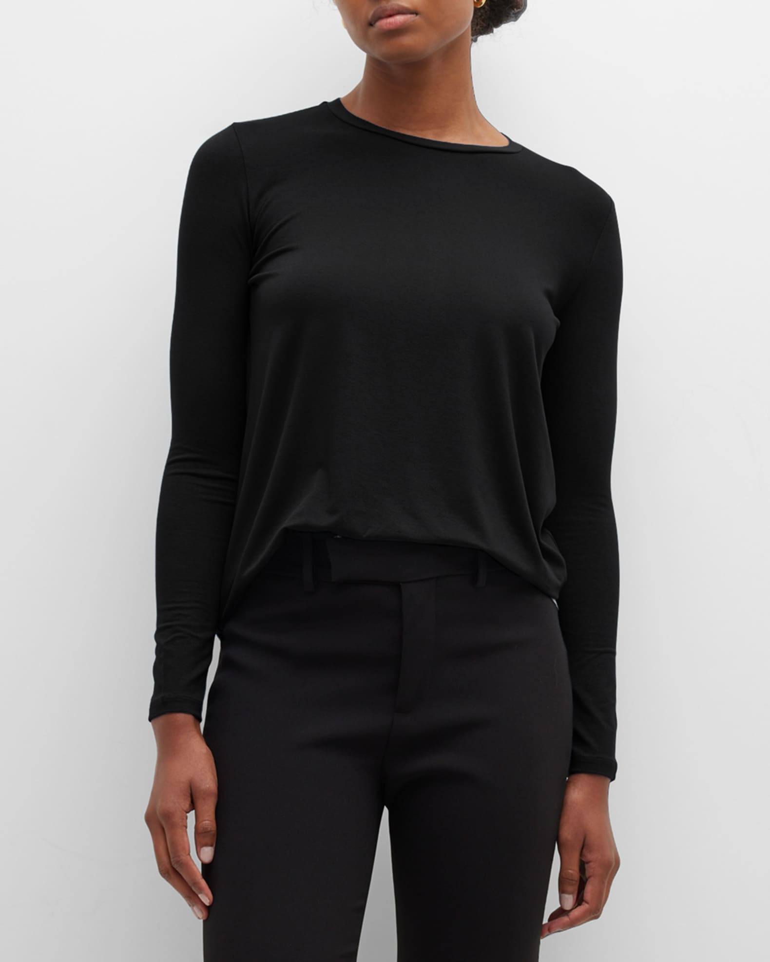 Majestic Soft Touch Short Sleeve Crewneck in Poussin