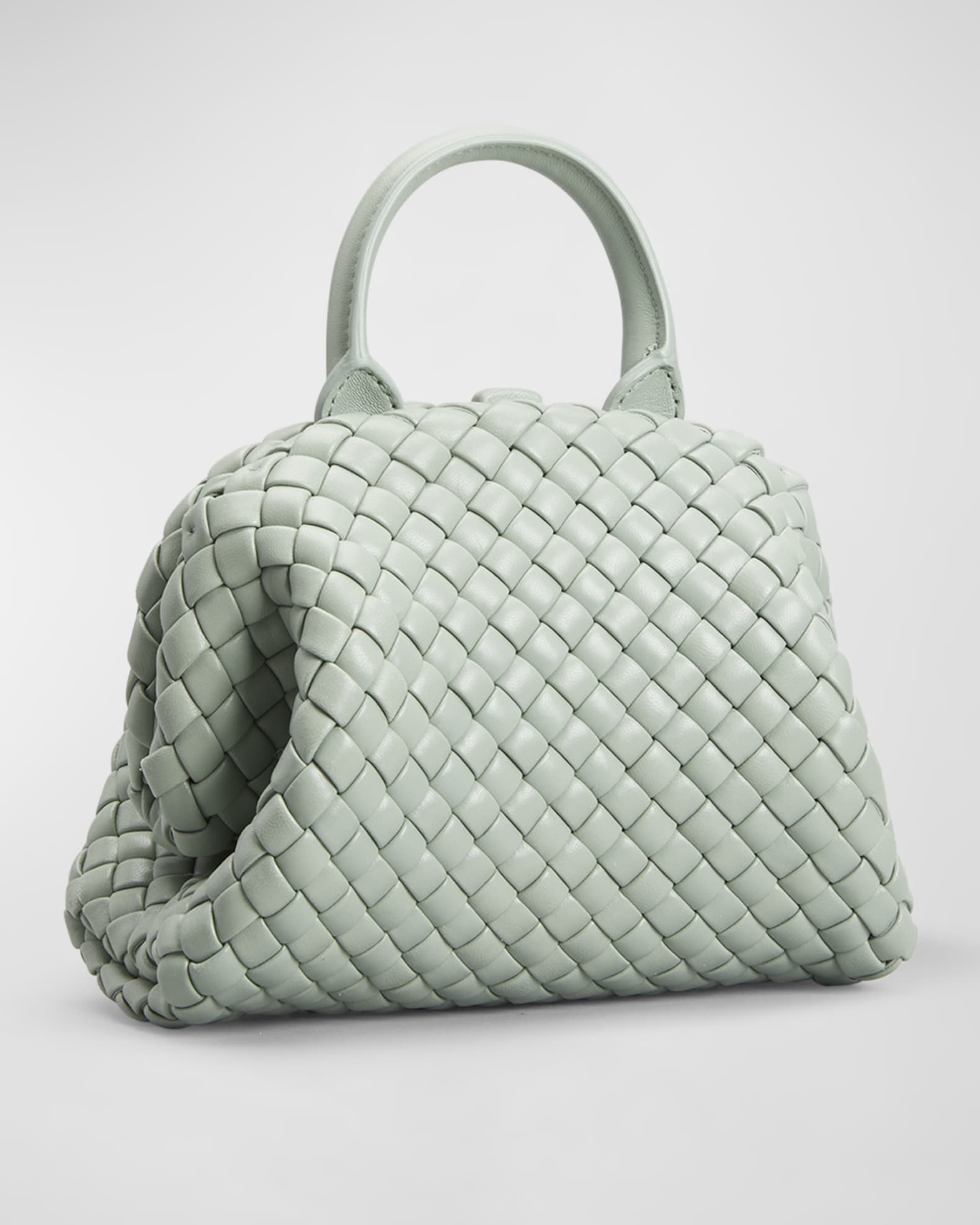 Bottega veneta handle bag 2025