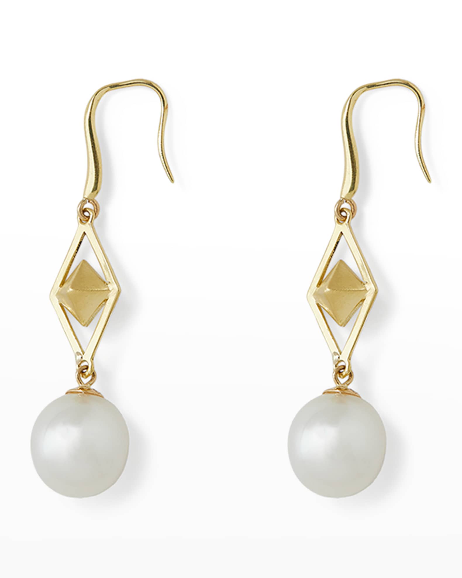 Pearls By Shari 18K Yellow Gold Cube and 10mm South Sea Pearl Hook ...
