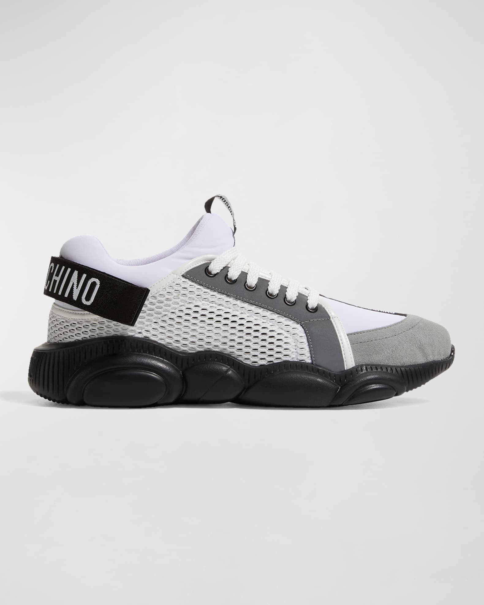 Mens moschino trainers hot sale