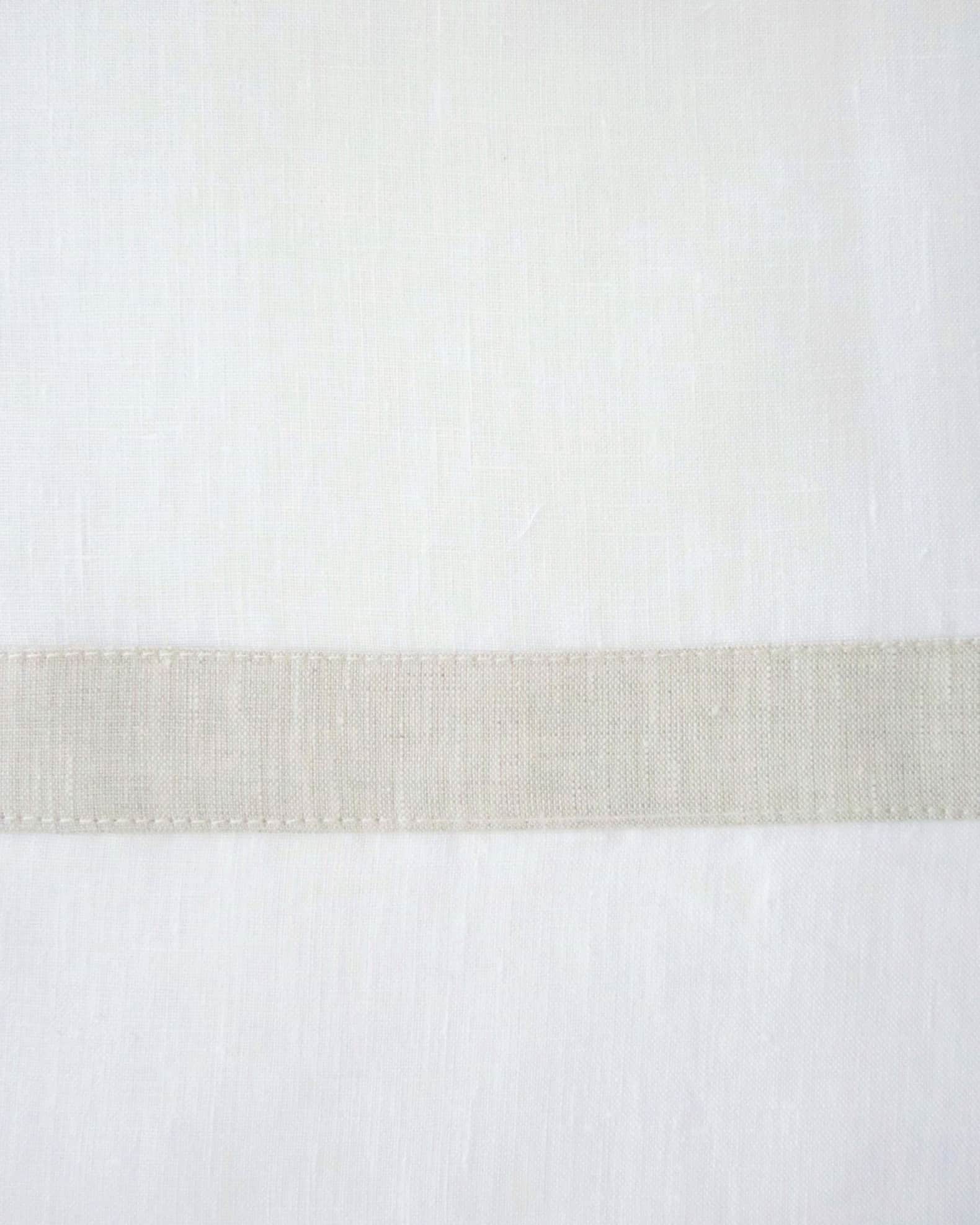 Fino Linen Placemats 1