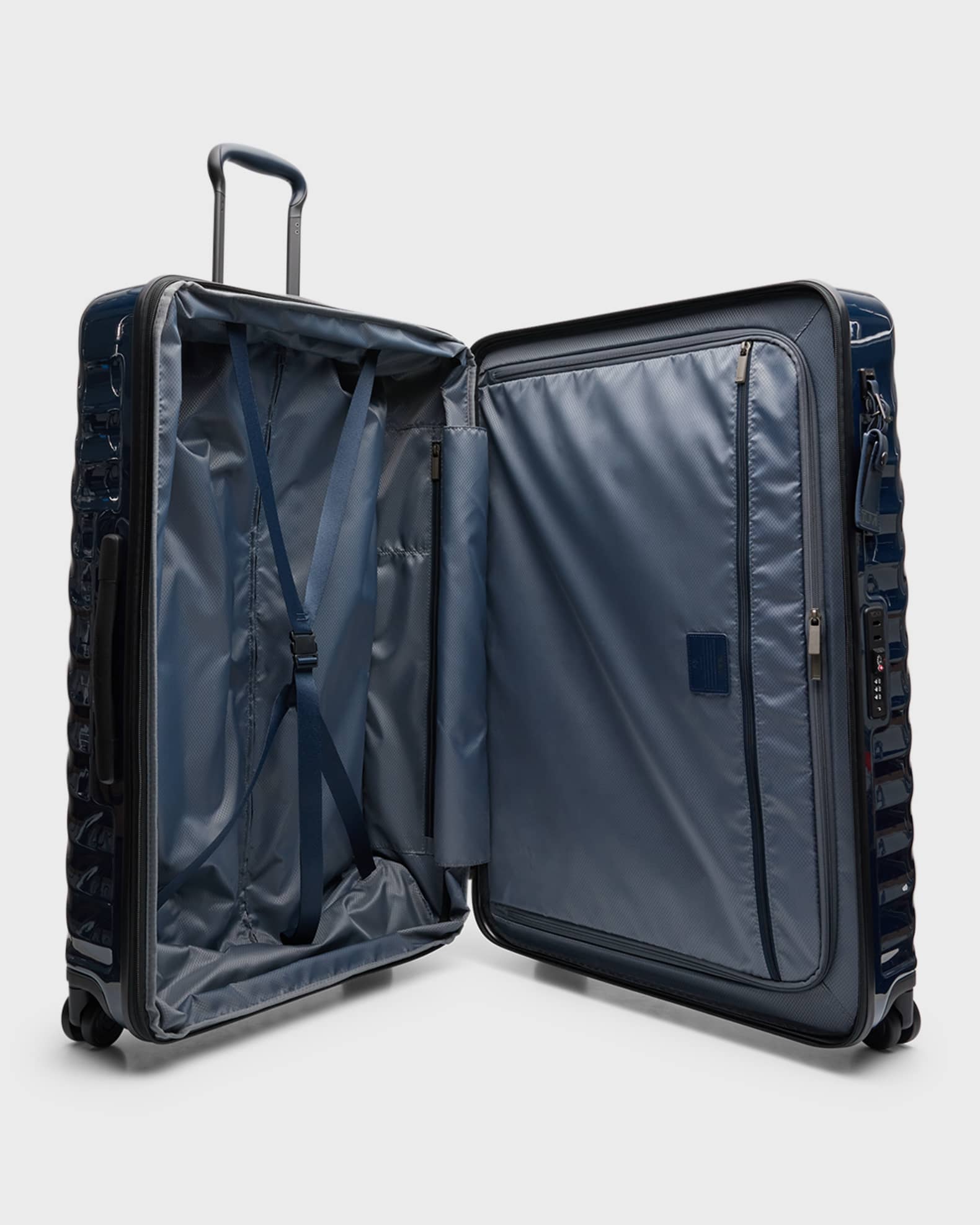 Extended Trip Expandable 4 Wheel Packing Case