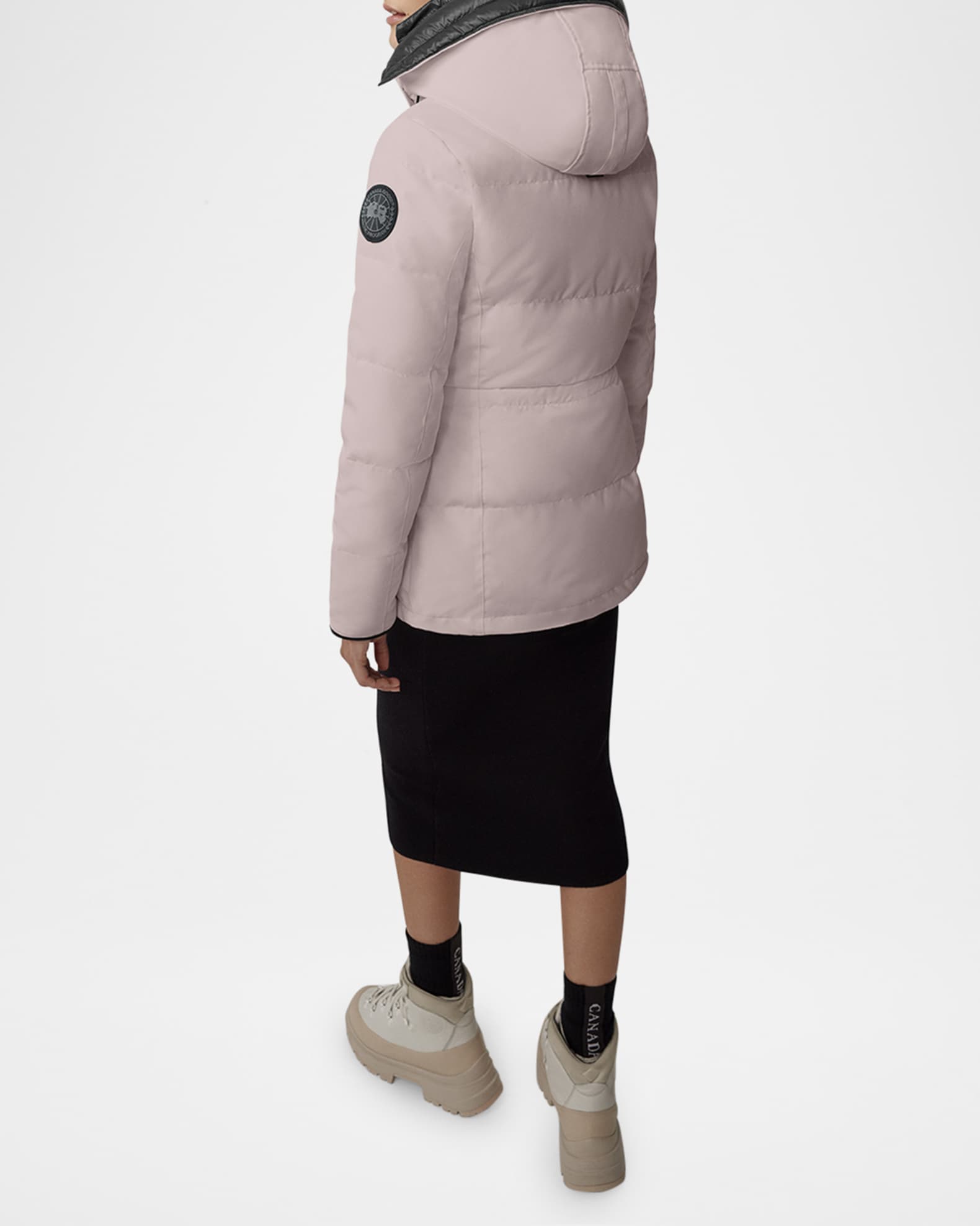 Canada goose chelsea parka black hot sale
