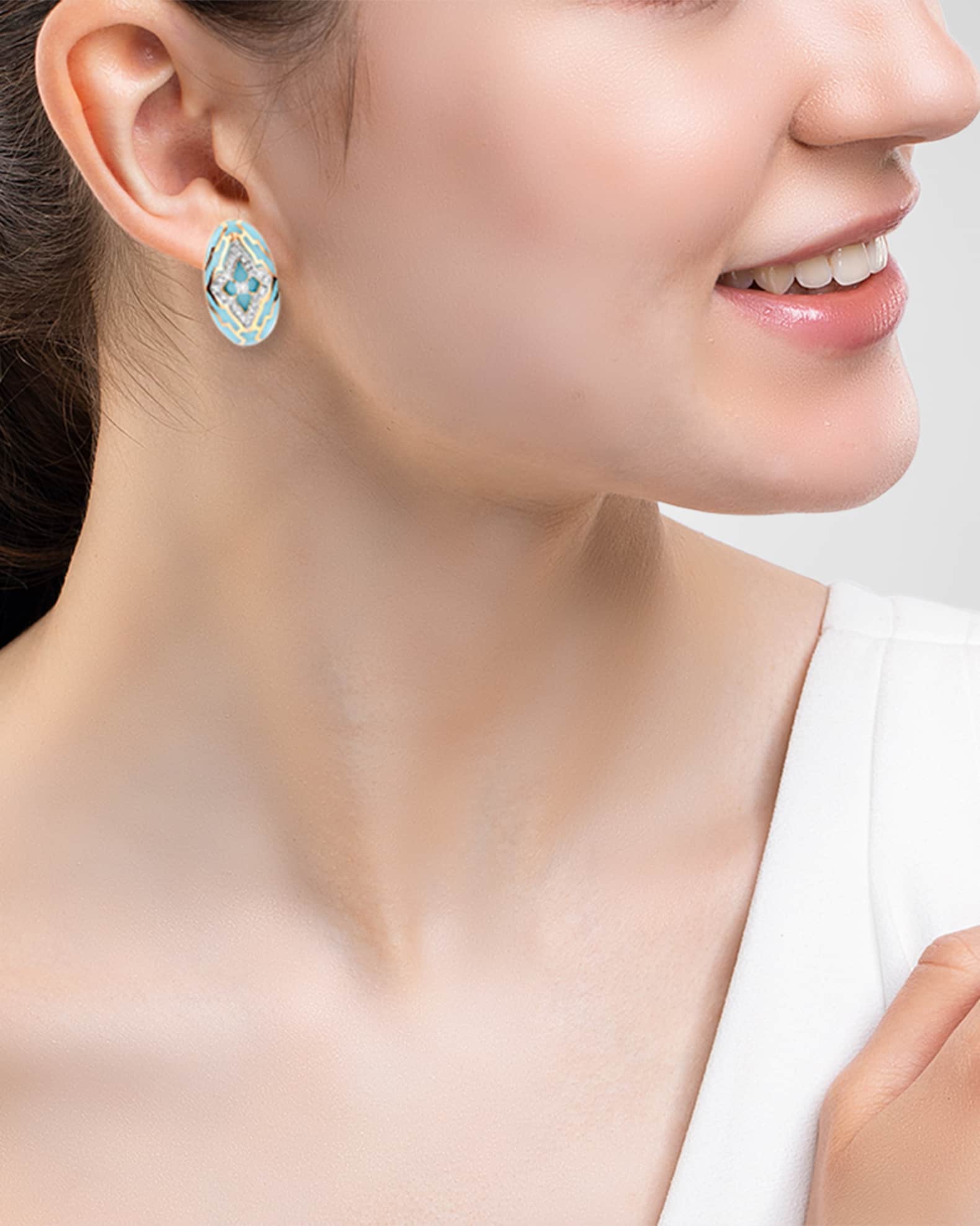 18K Yellow Gold Riva Blue Jodhpur Day Dreamer Earrings 1