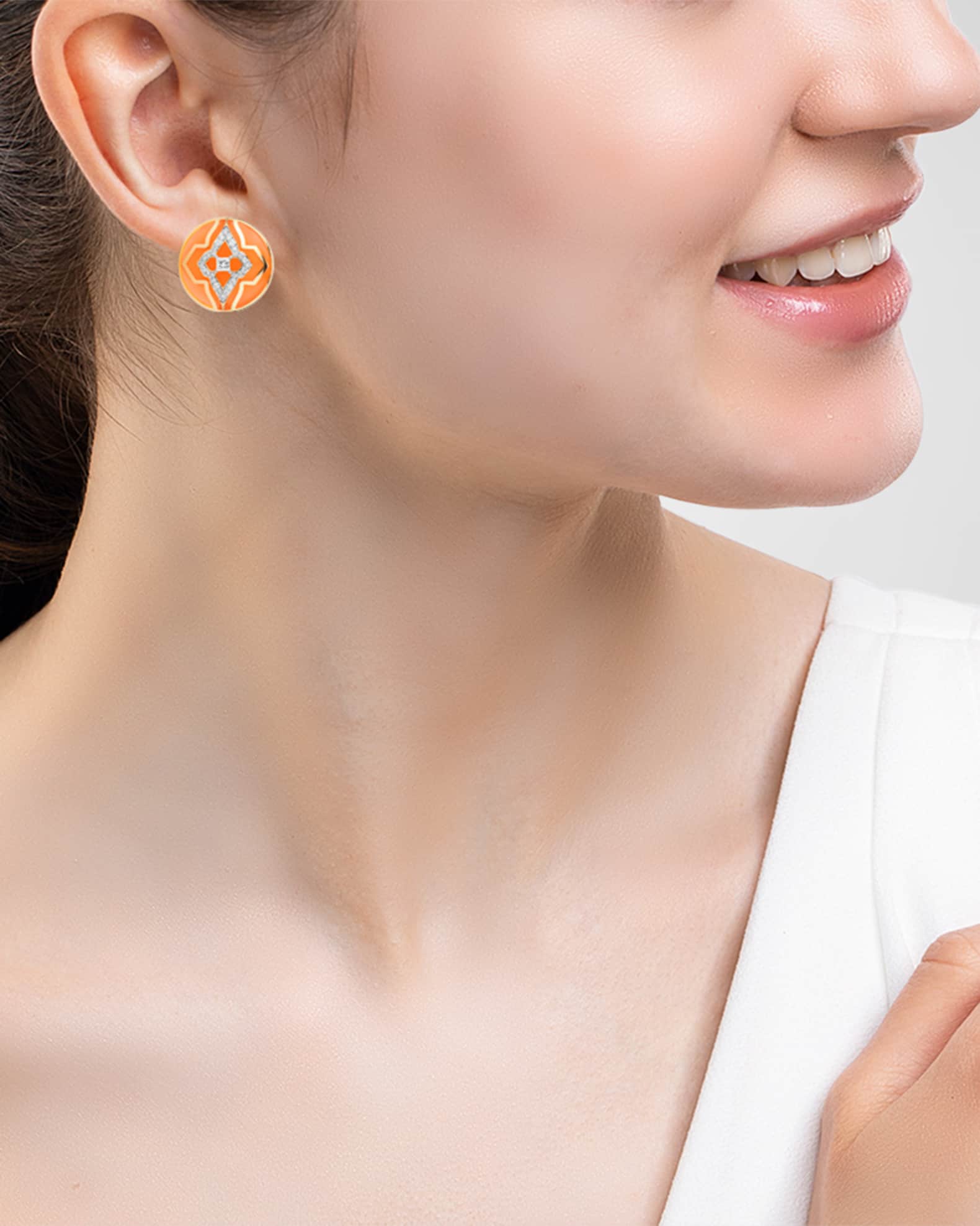 18Kt Yellow Gold Flush Orange Mumbai Audacious Earrings 1