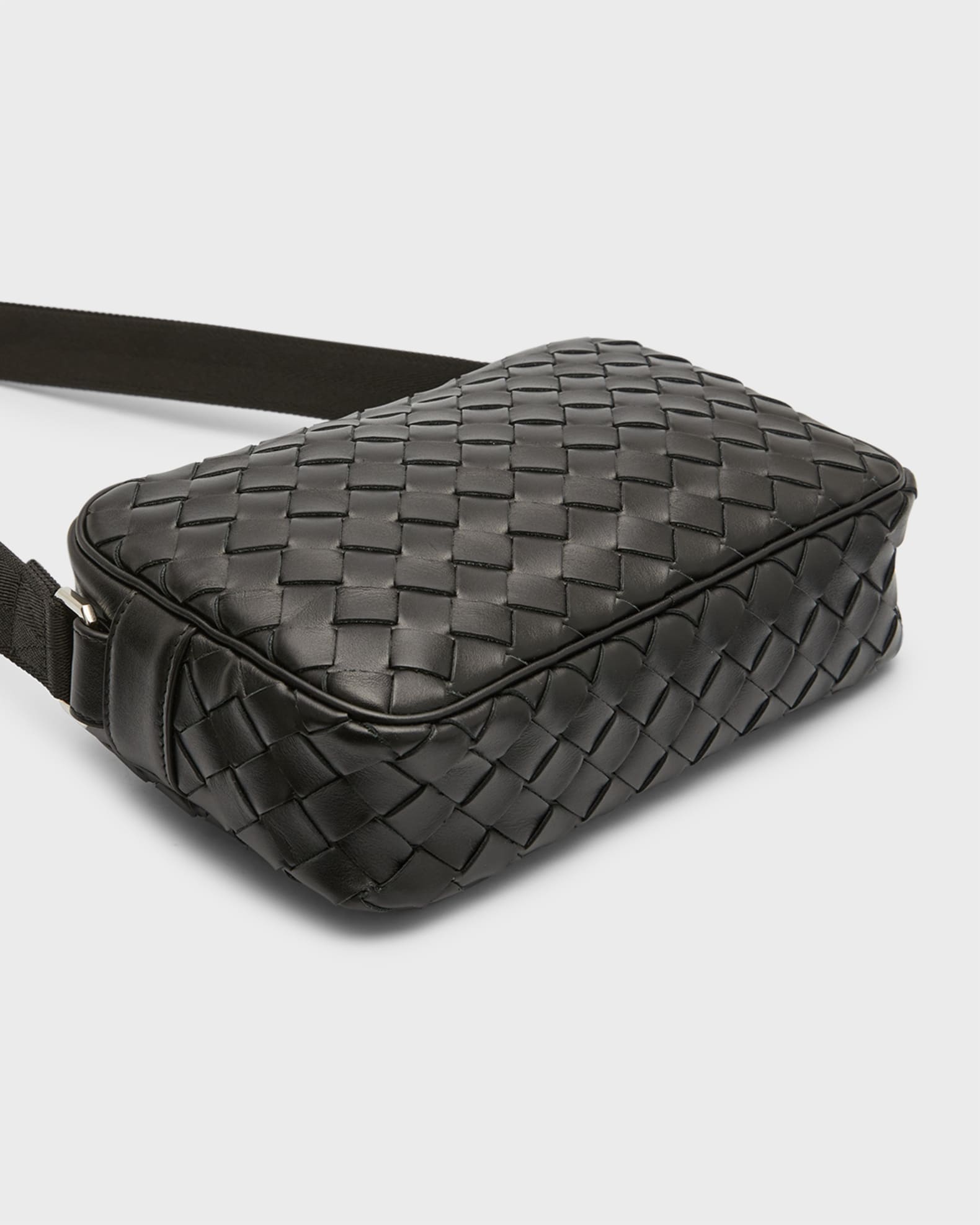 Men's Leather Intrecciato Crossbody Camera Bag 1