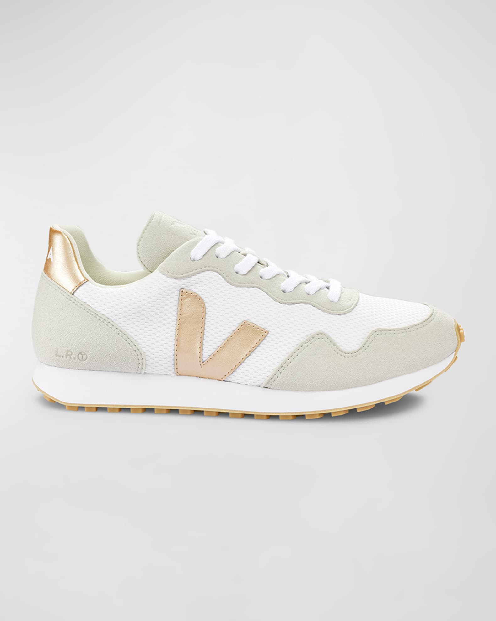 Veja rose pale best sale