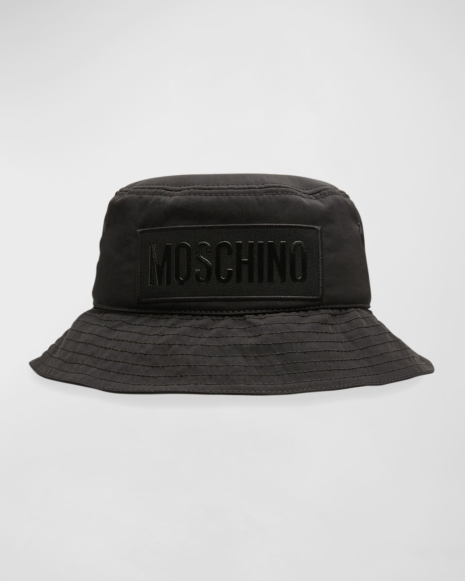 Moschino bucket hat hot sale