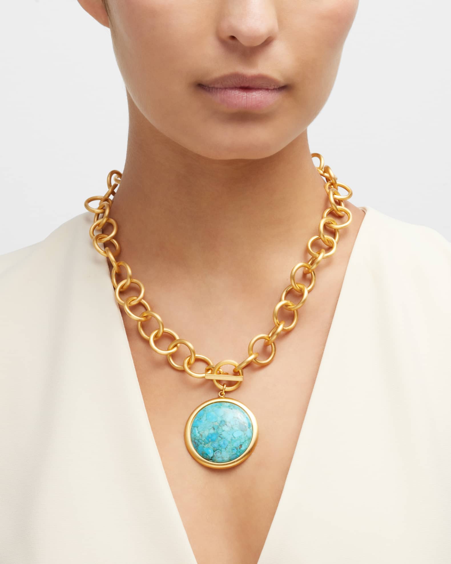 Brushed Chain with Bezel-Set Turquoise Cabochon 1
