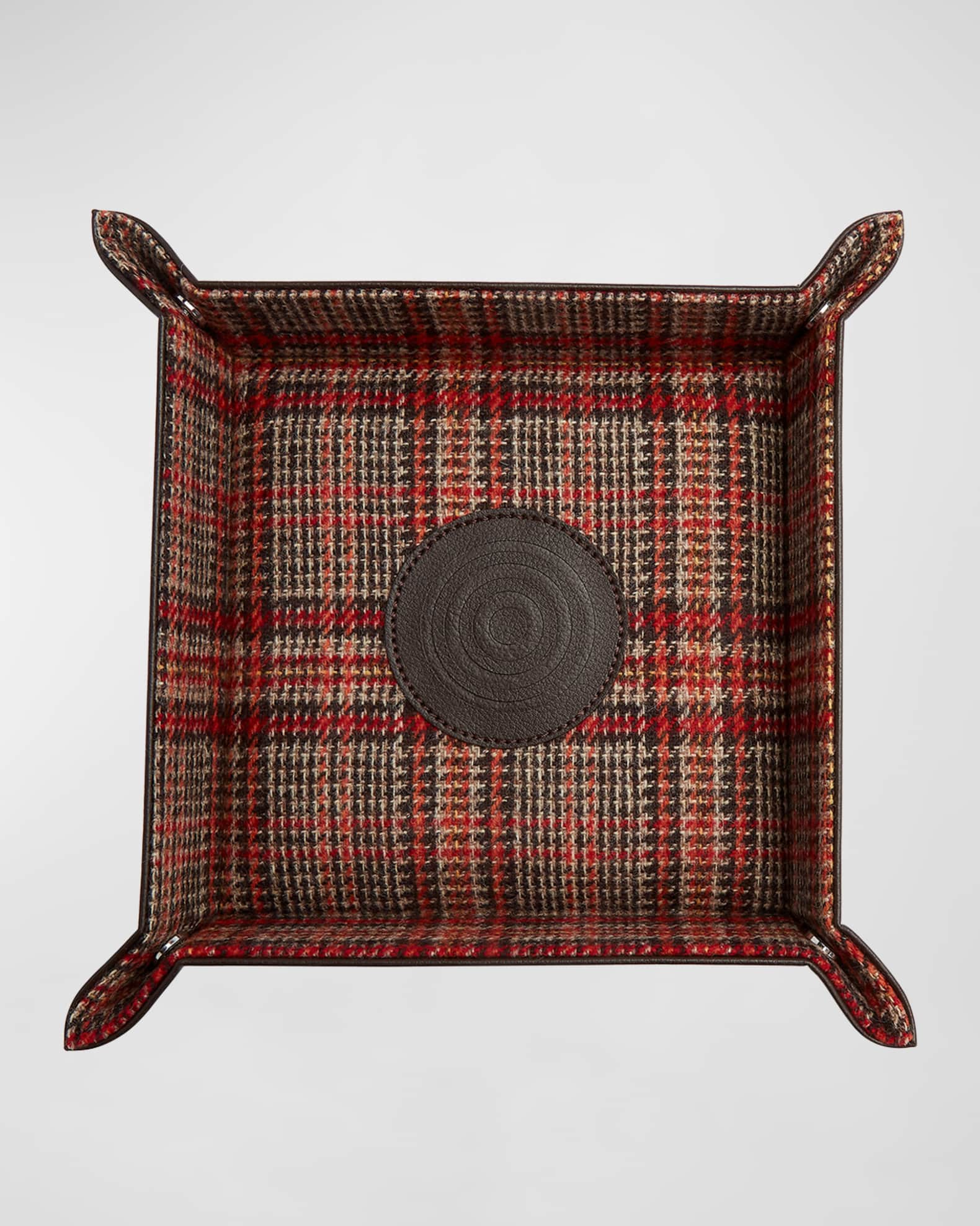 X WM Brown Snap Coin/Valet Tray  0
