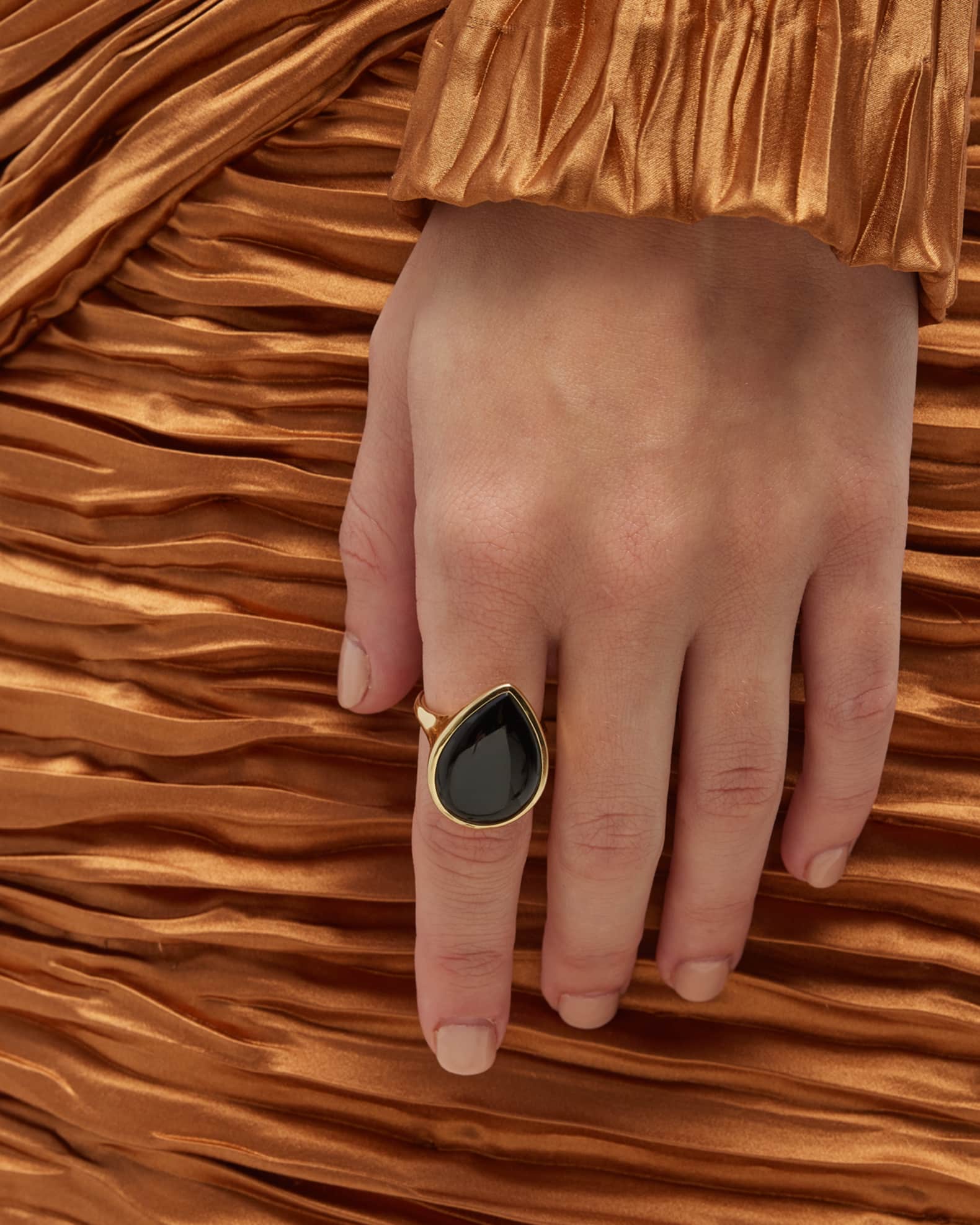 18K Polished Rock Candy Medium Teardrop Ring in Onyx; Size 7 1