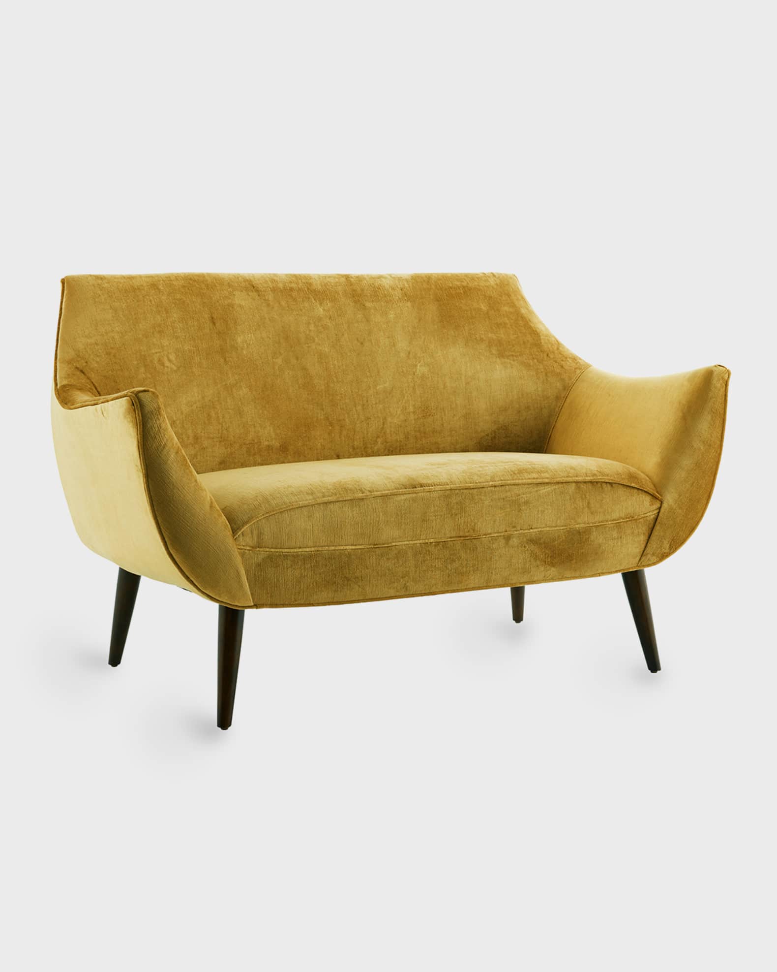 Leandro Settee 1
